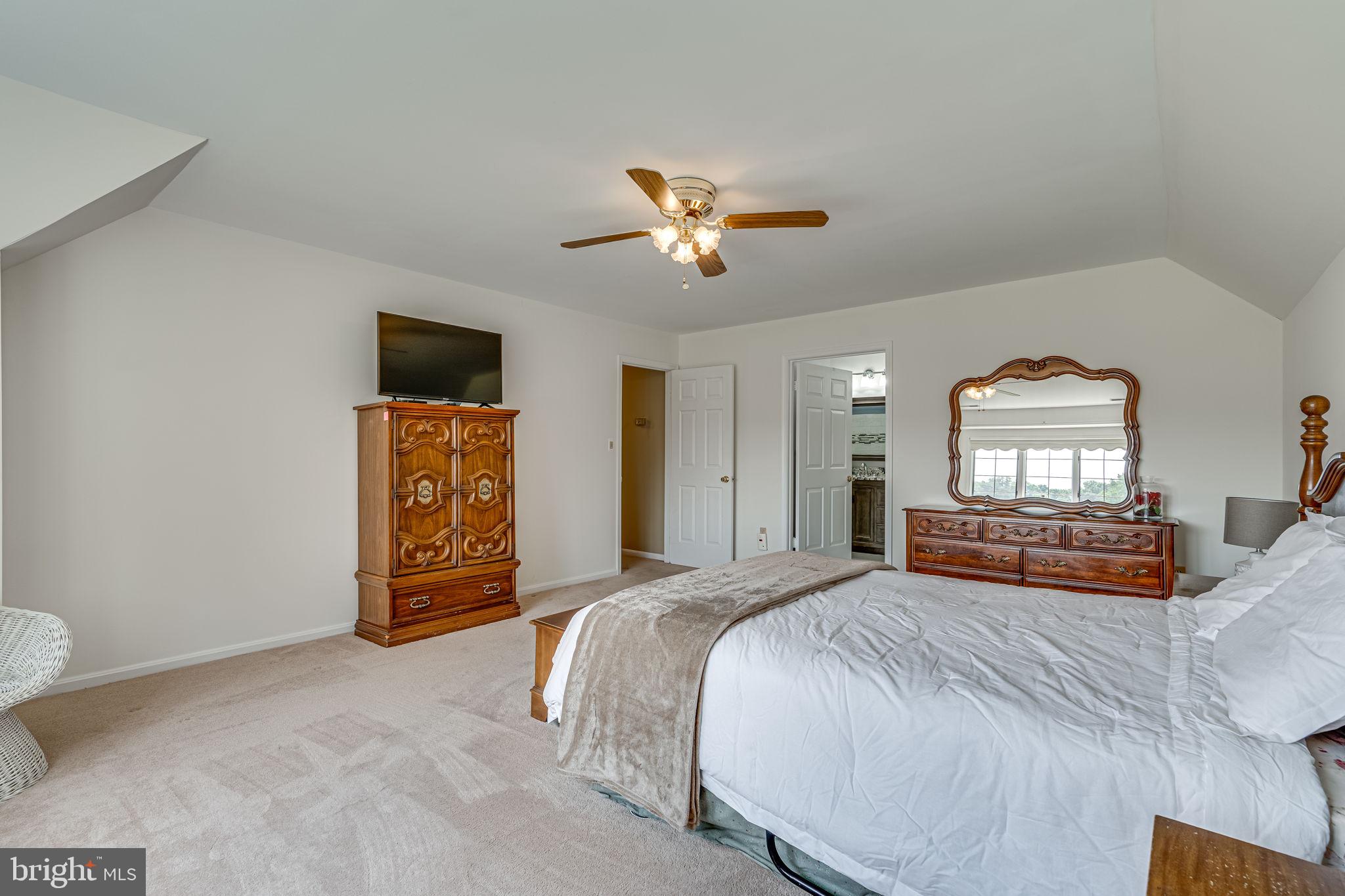 CALVERT ESTATES - Residential