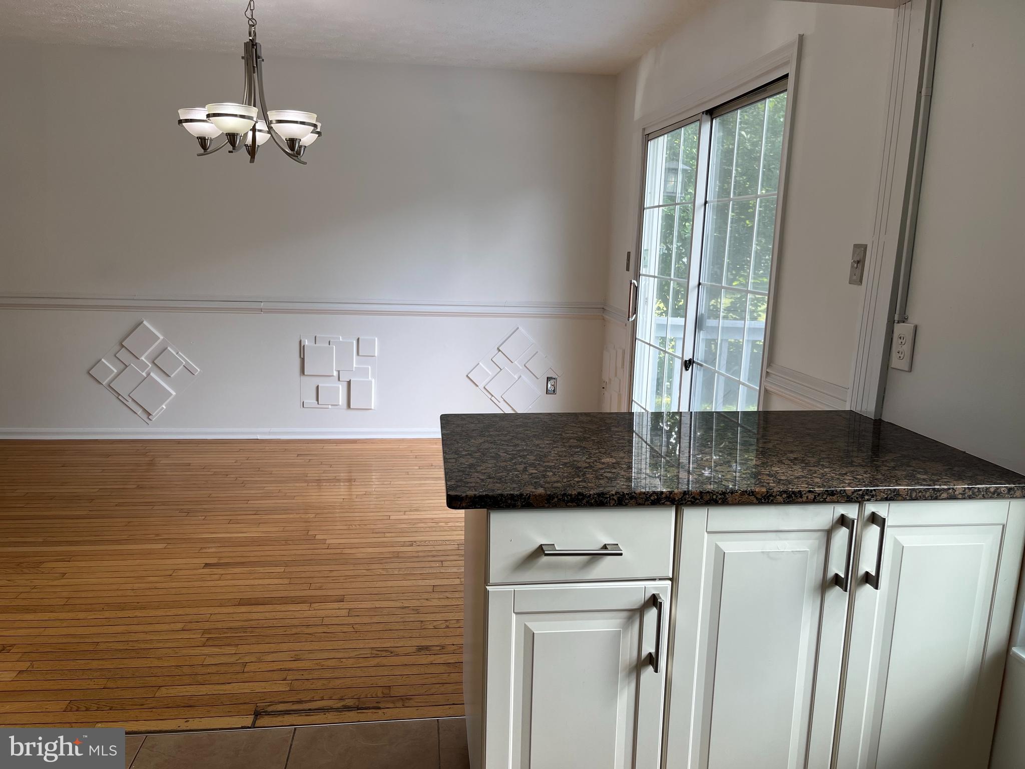 TARTAN HILL - Residential