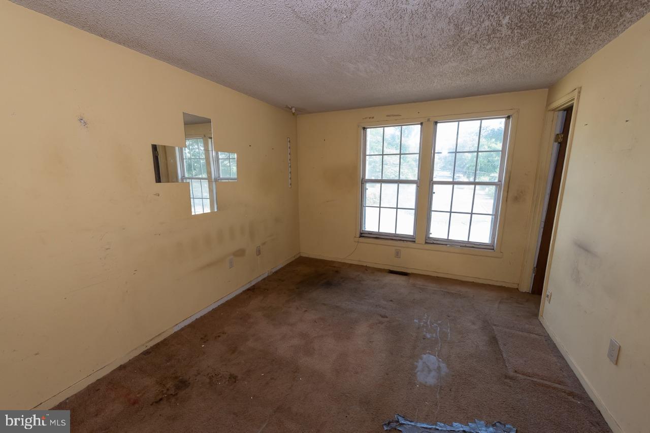 HIGHLAND GARDENS - Residential