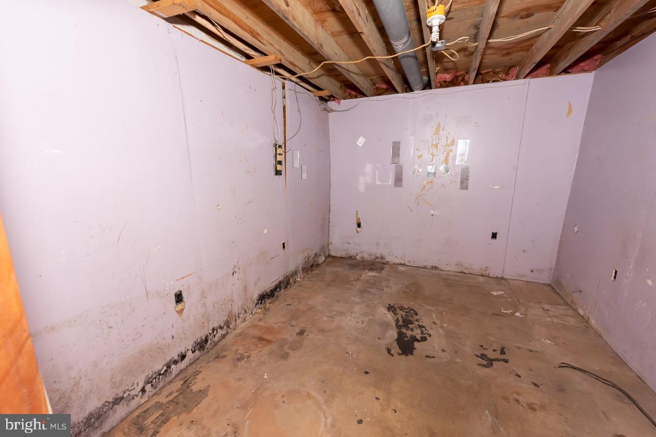 HIGHLAND GARDENS - Residential