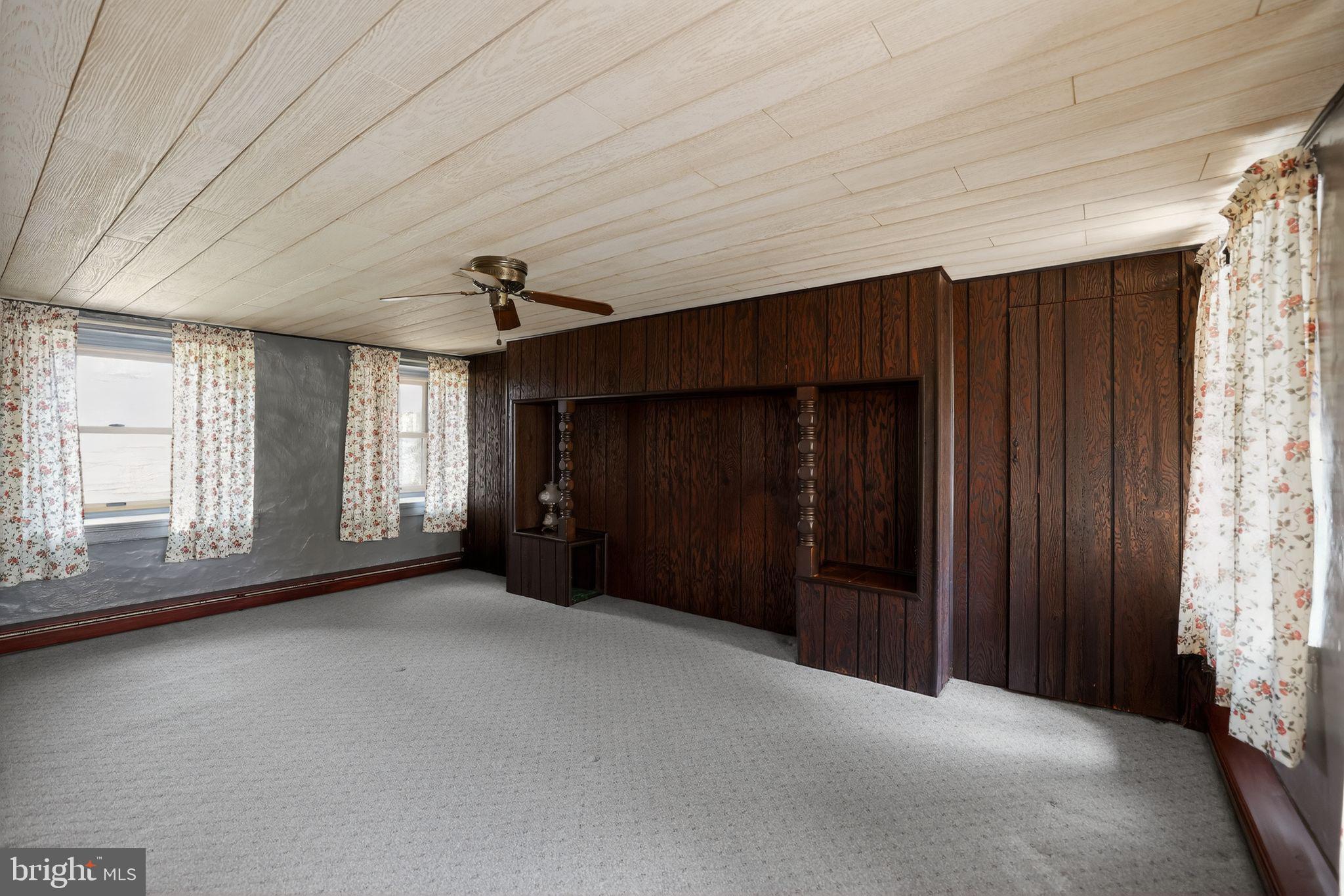 BOYERTOWN - Residential