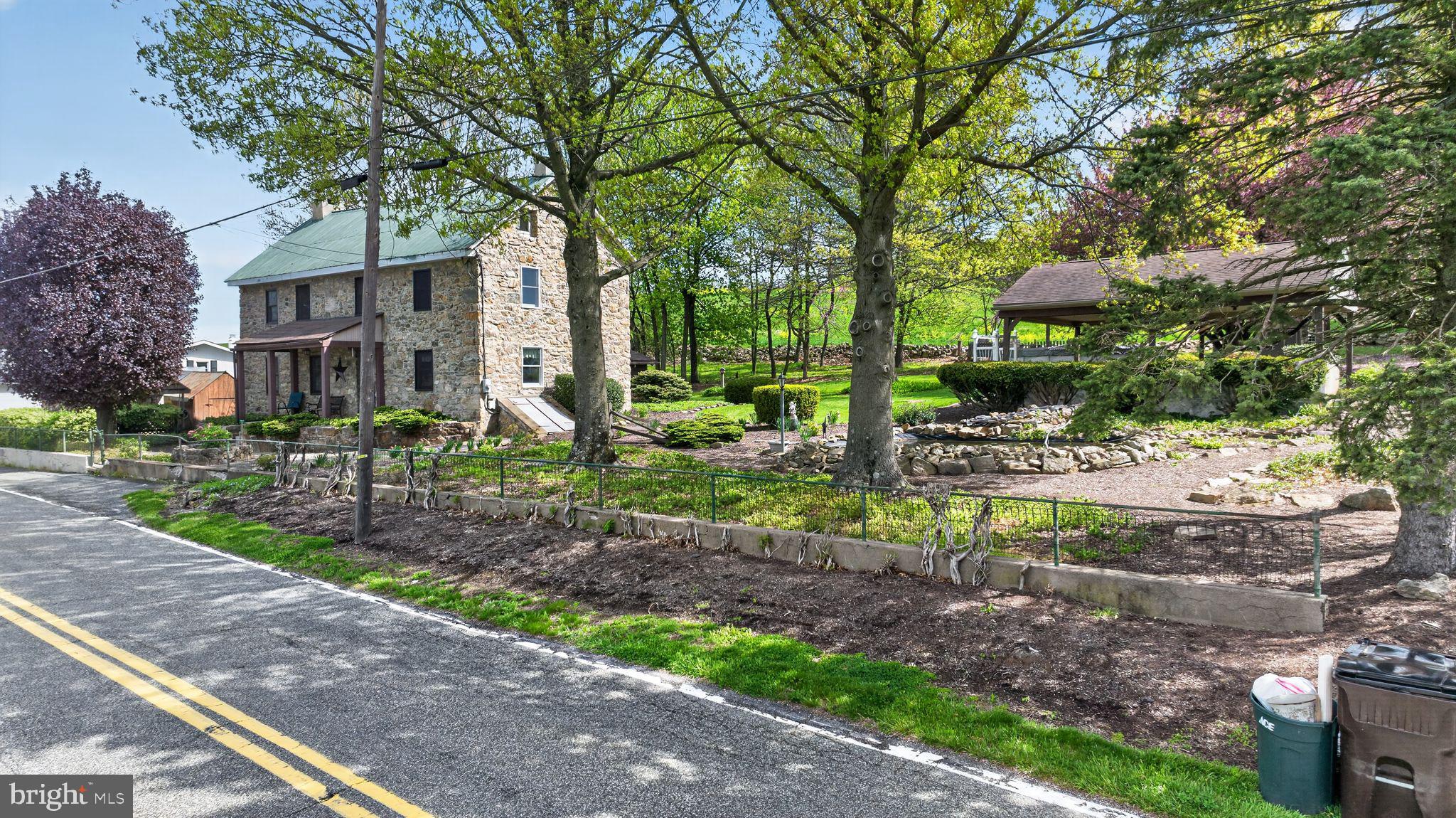BOYERTOWN - Residential