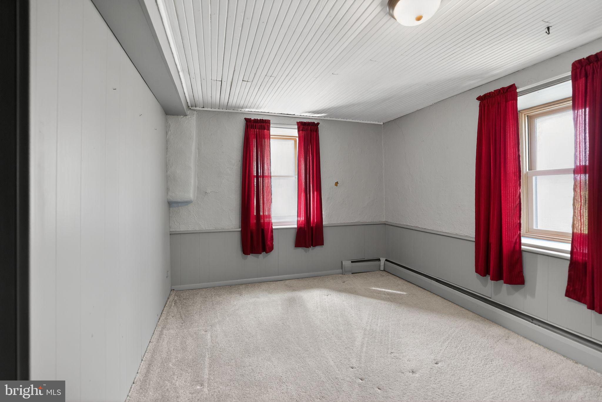 BOYERTOWN - Residential