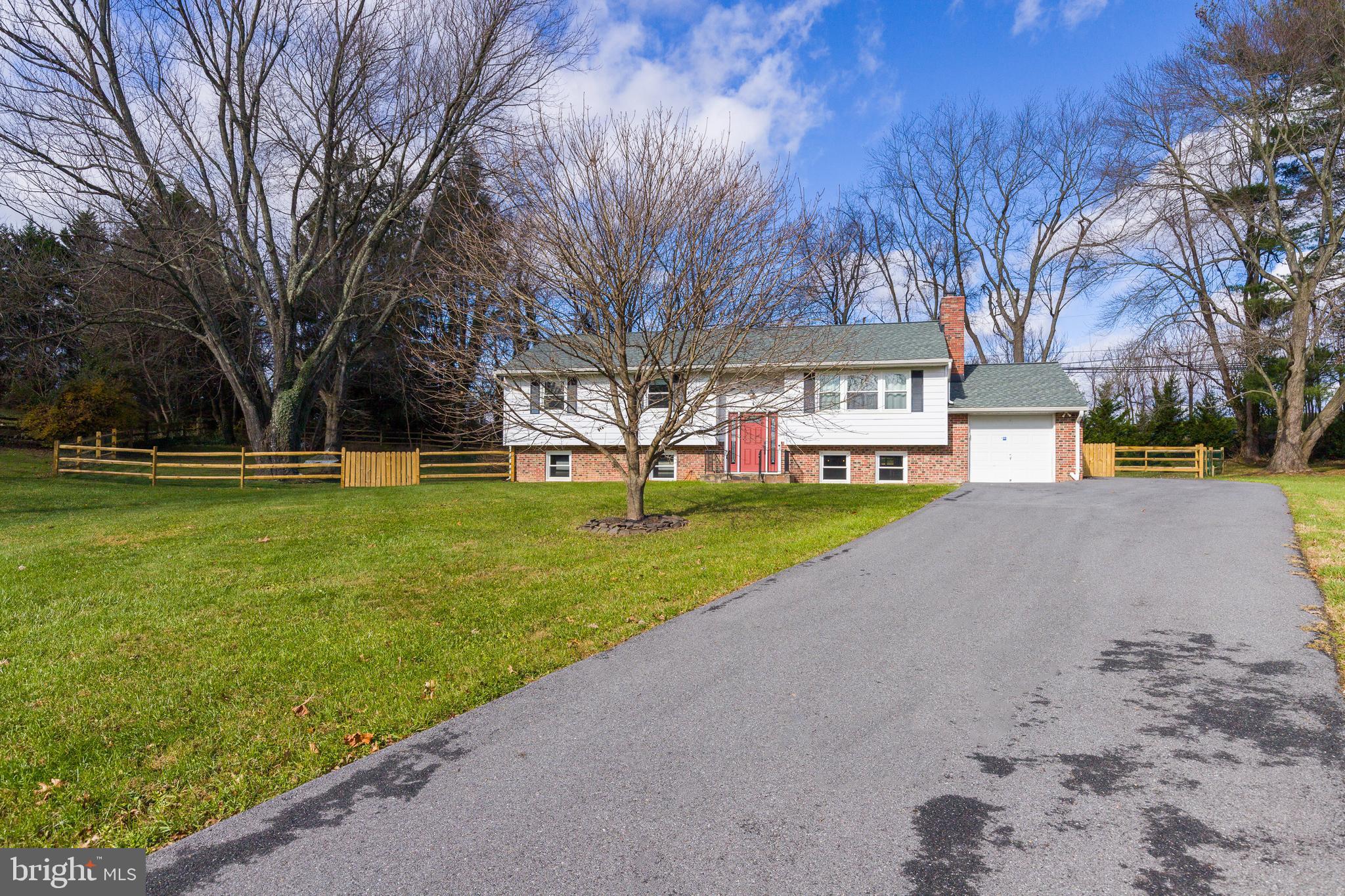 BEAVERBROOK - Residential