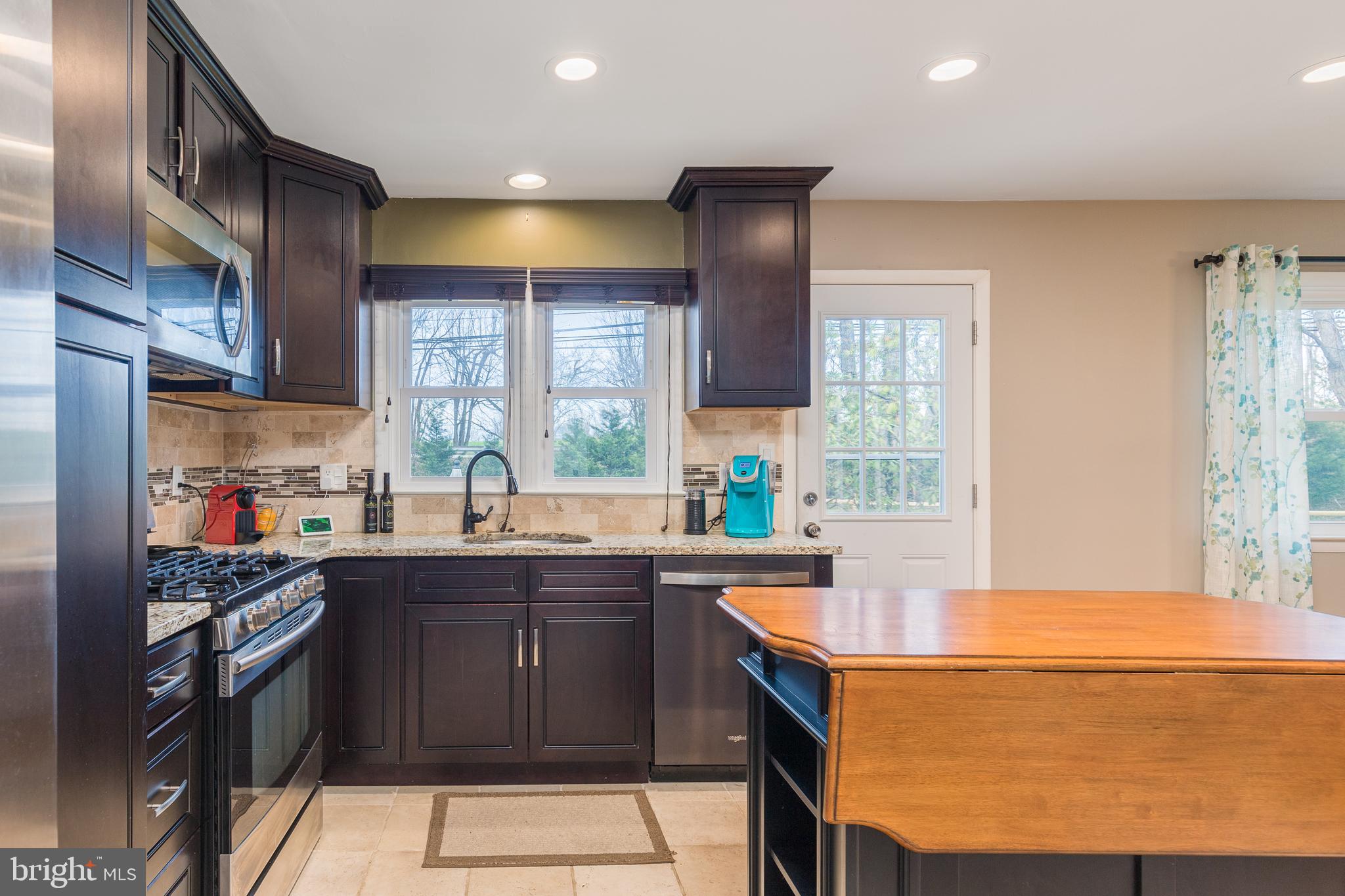 BEAVERBROOK - Residential