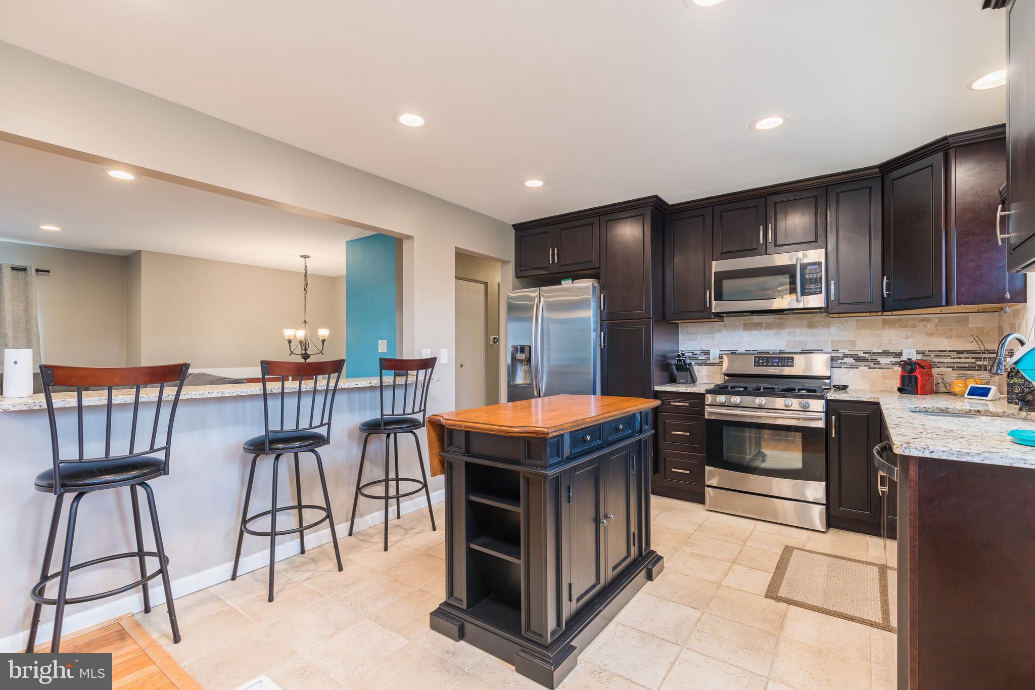 BEAVERBROOK - Residential