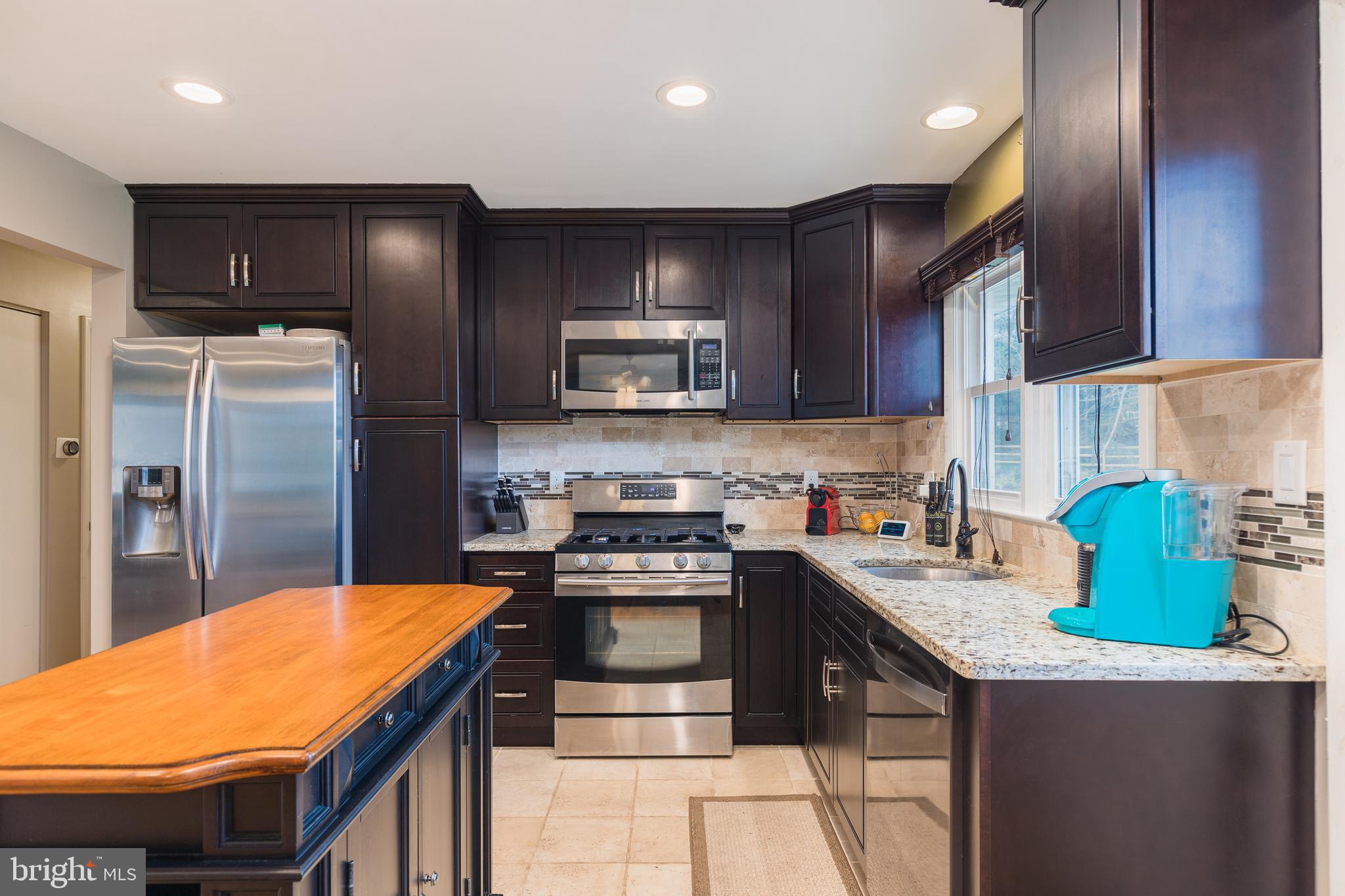 BEAVERBROOK - Residential