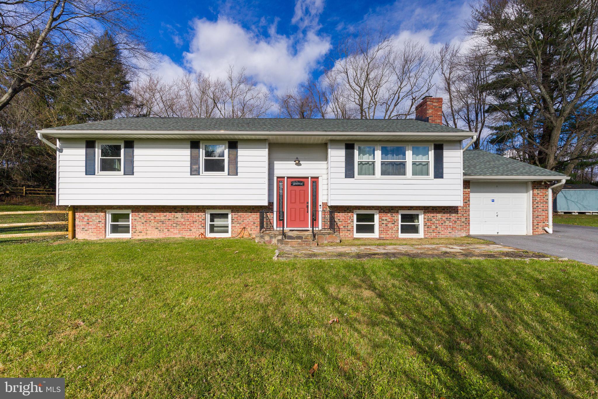 BEAVERBROOK - Residential