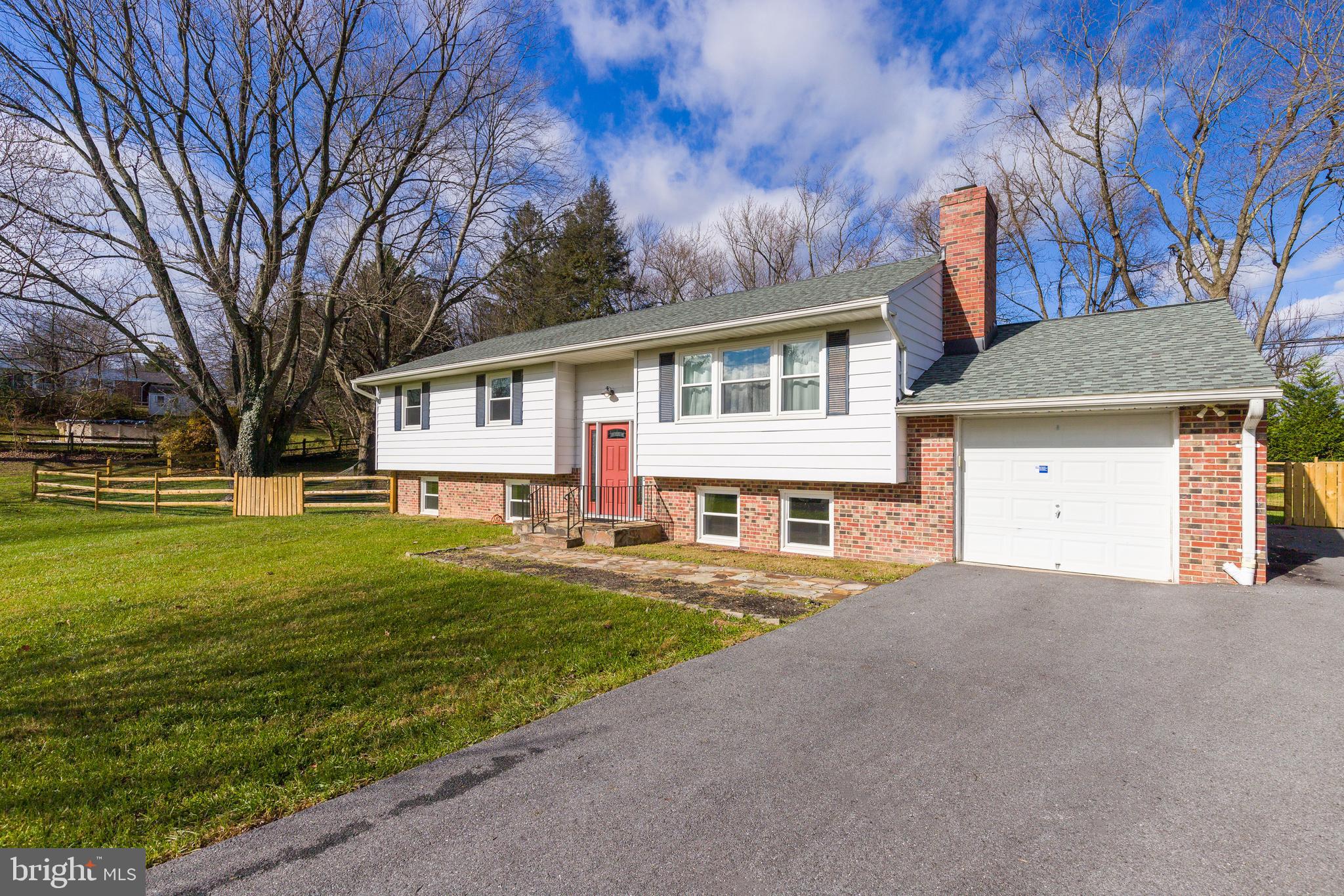 BEAVERBROOK - Residential