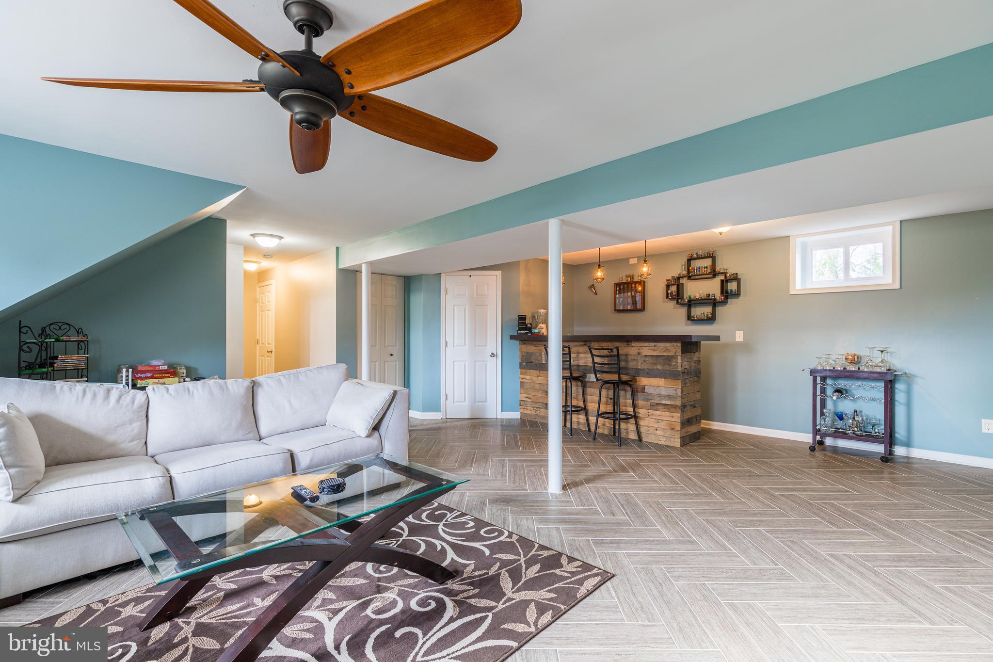 BEAVERBROOK - Residential