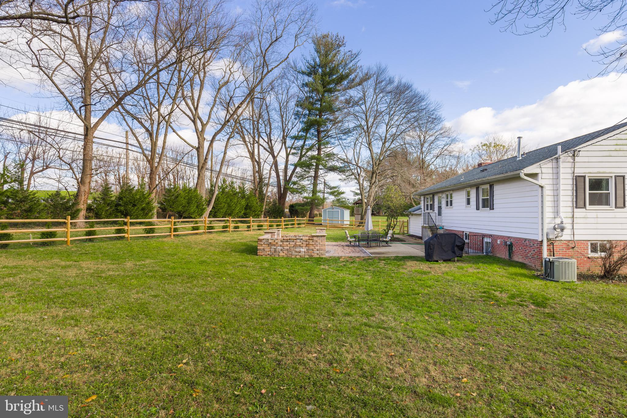 BEAVERBROOK - Residential