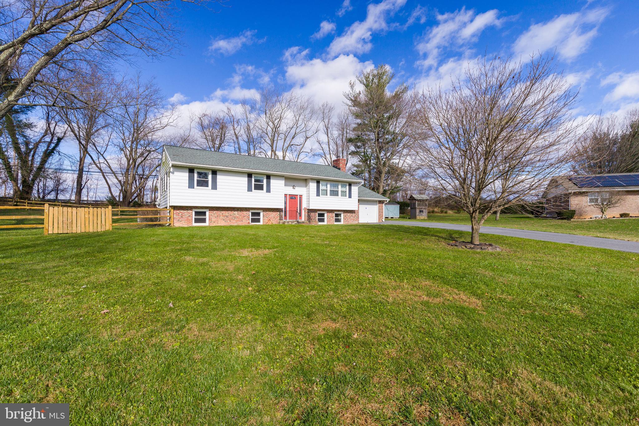 BEAVERBROOK - Residential