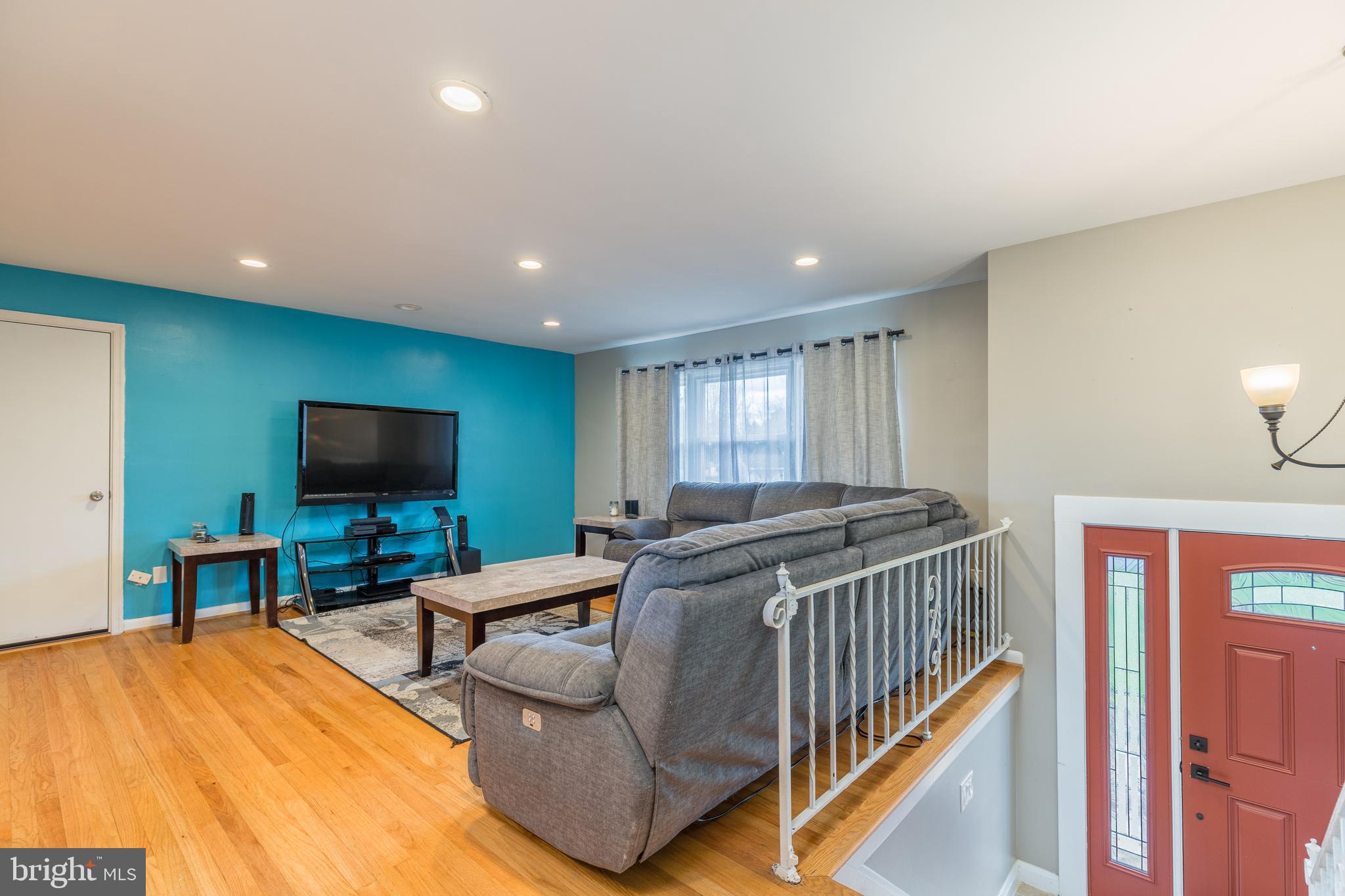 BEAVERBROOK - Residential