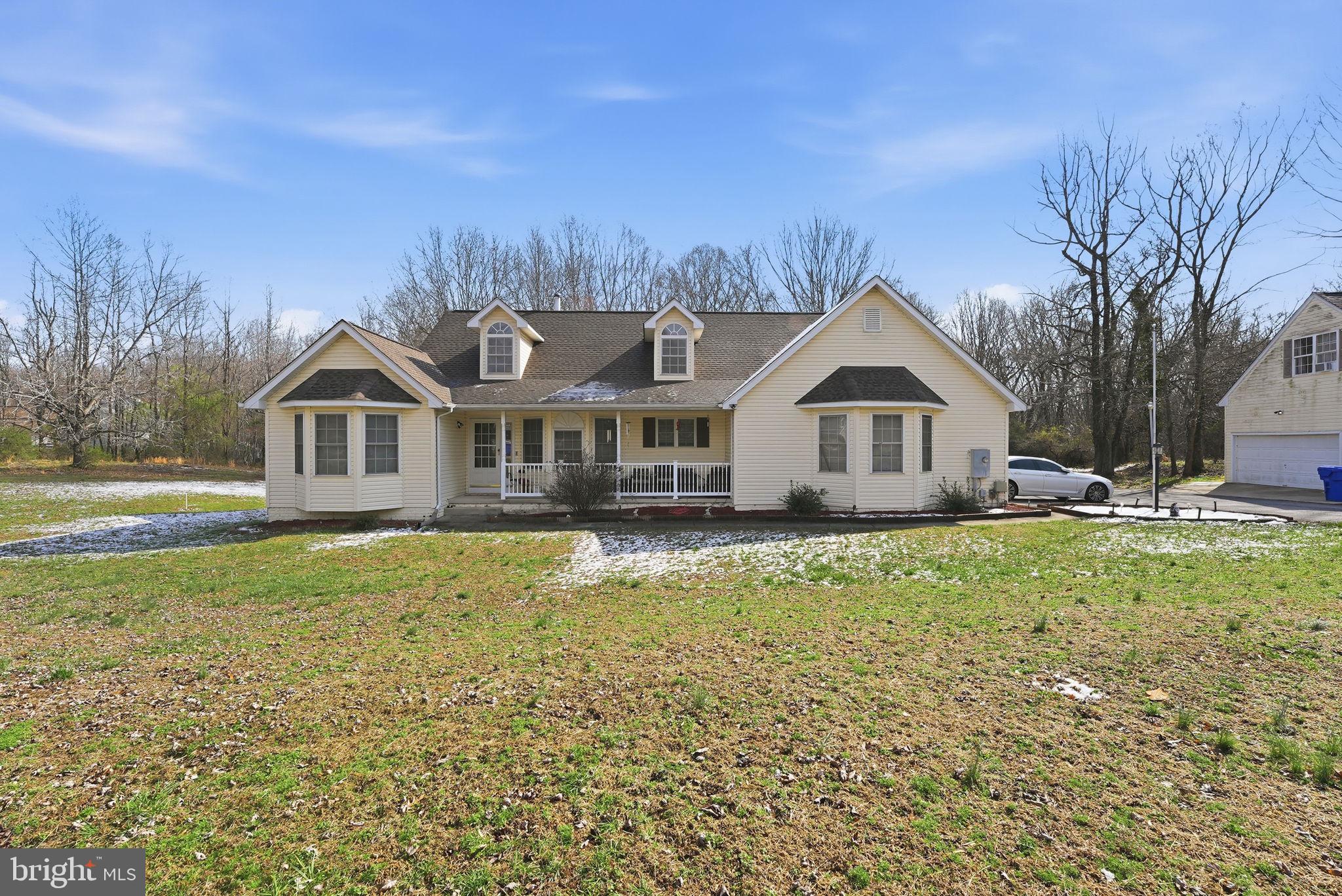 HAWKINS GATE - Residential