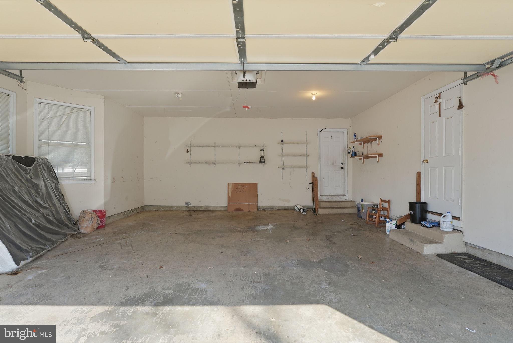 HAWKINS GATE - Residential