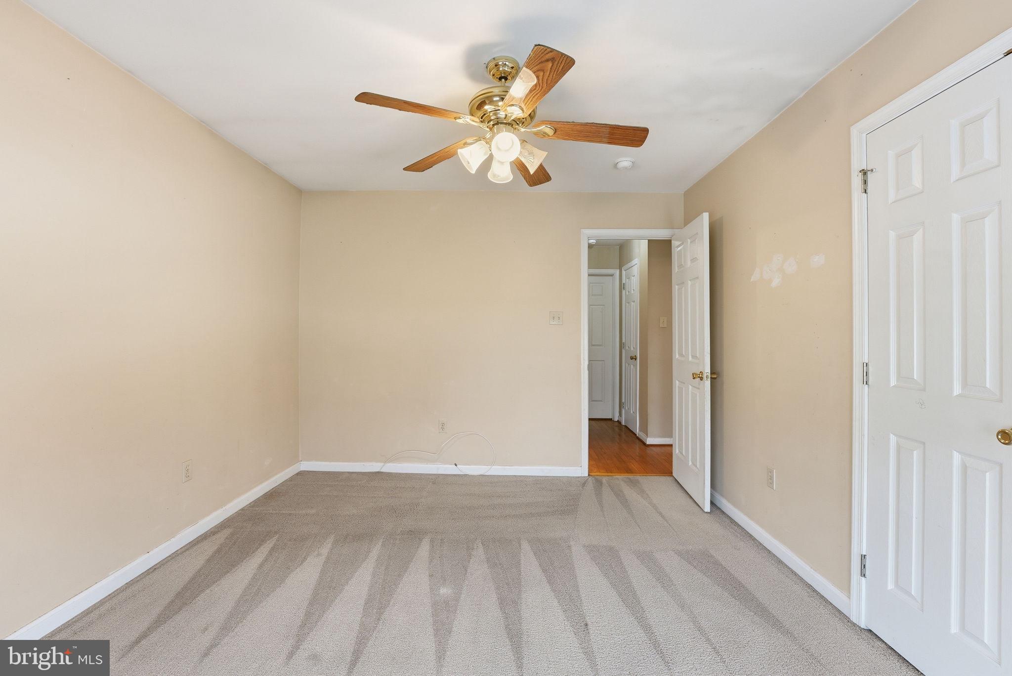 HAWKINS GATE - Residential