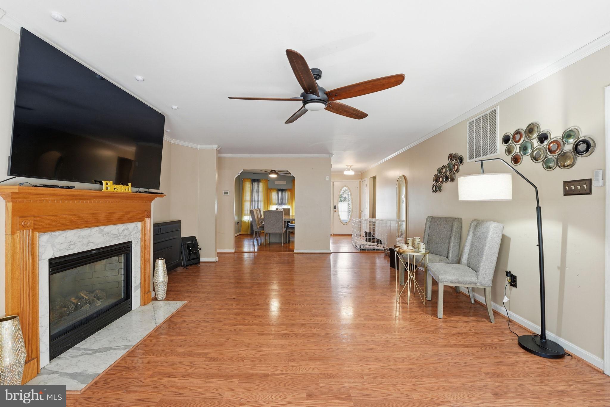 HAWKINS GATE - Residential