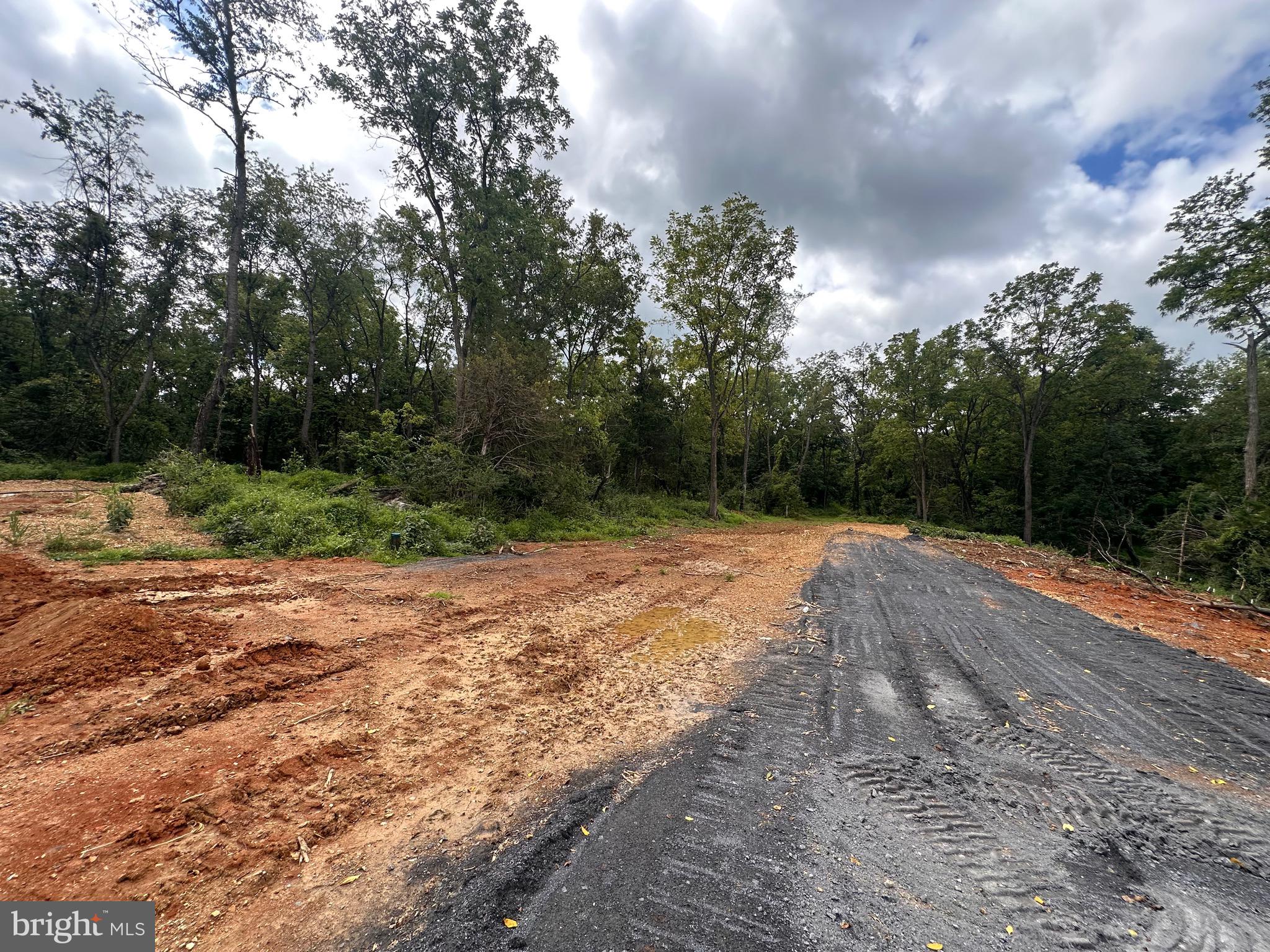 14.12 Acre Lot, SUMMIT POINT ROAD