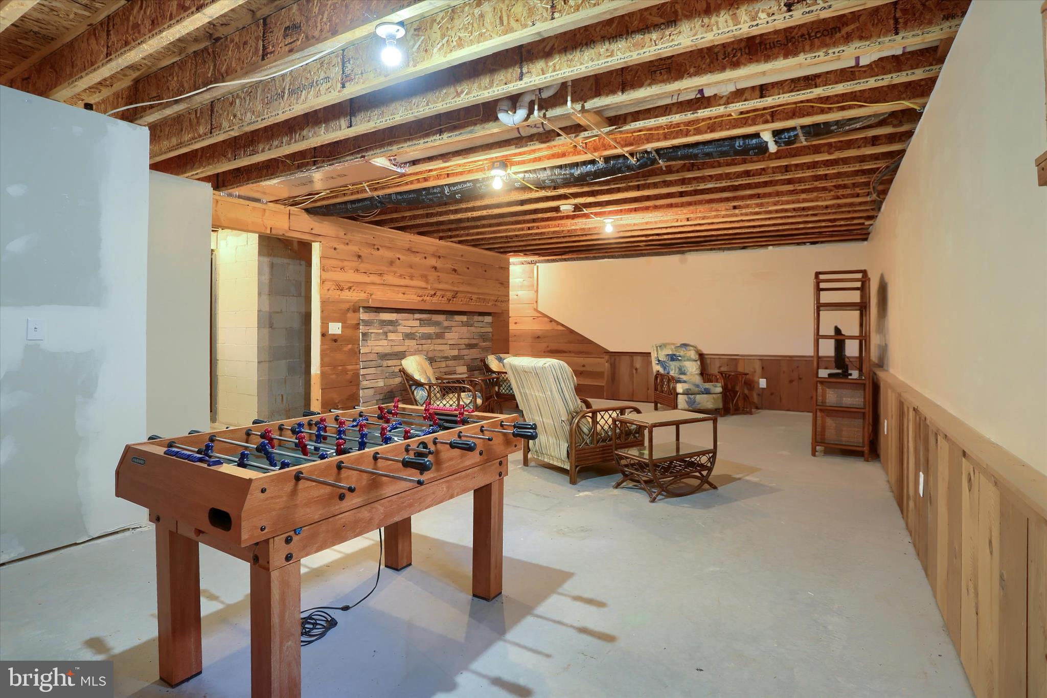 FAIRVIEW - Residential