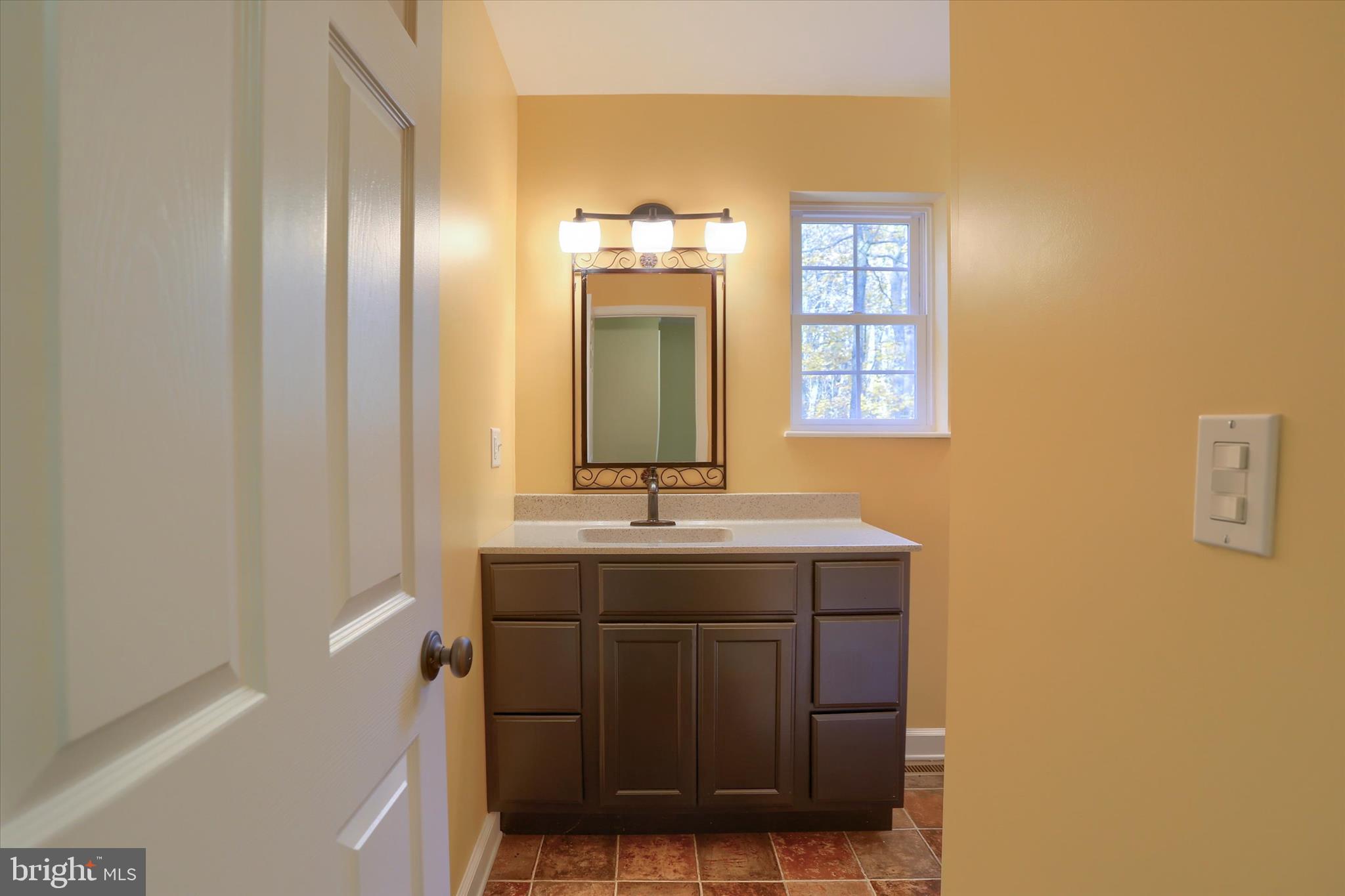 FAIRVIEW - Residential