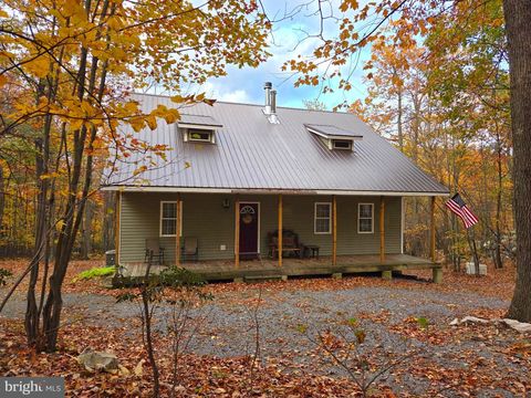 8620 MONNS GAP ROAD WAYNESBORO PA 17268