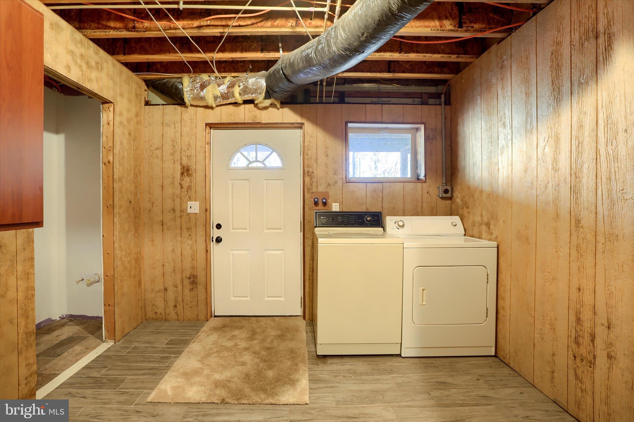 FAIRVIEW - Residential