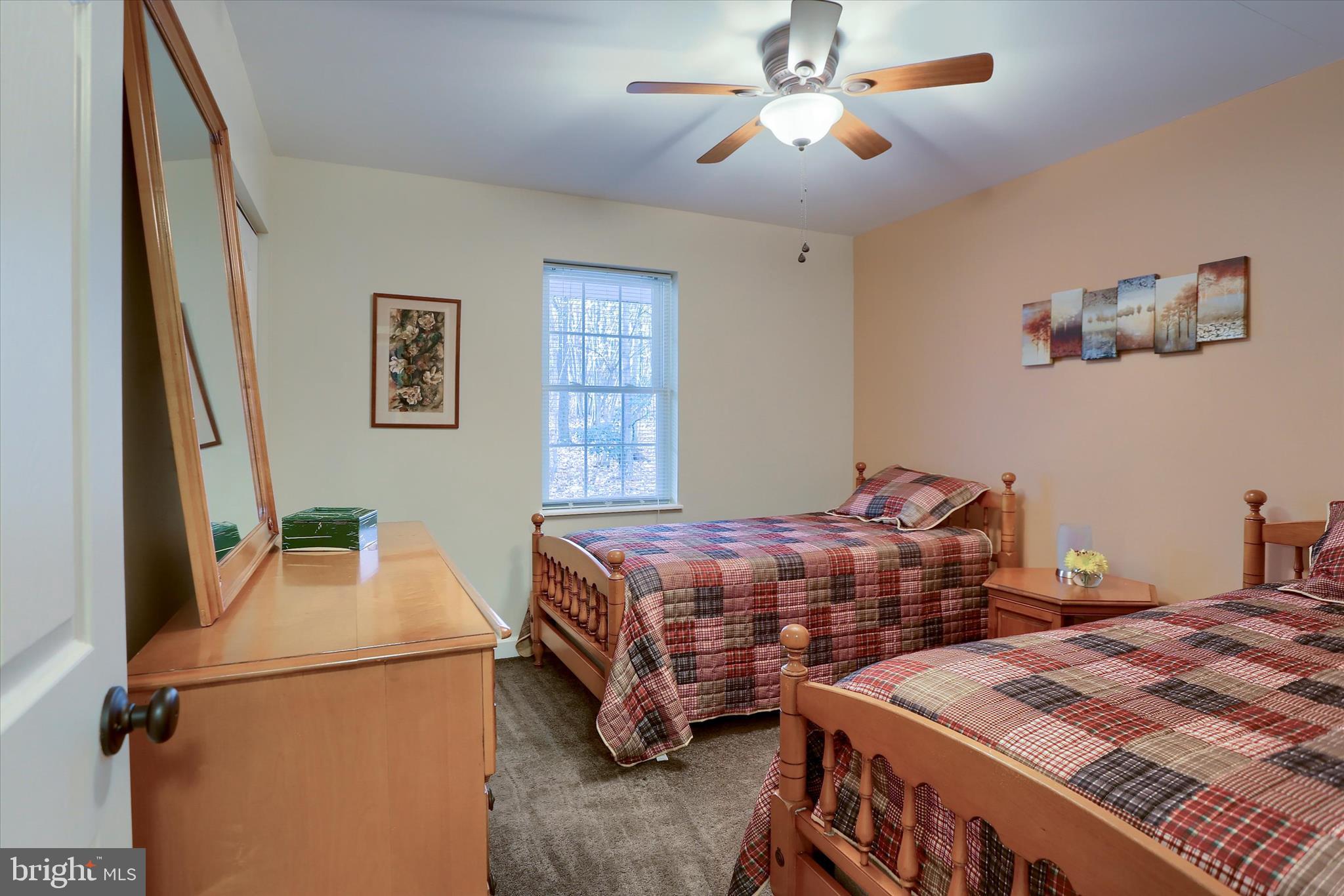 FAIRVIEW - Residential