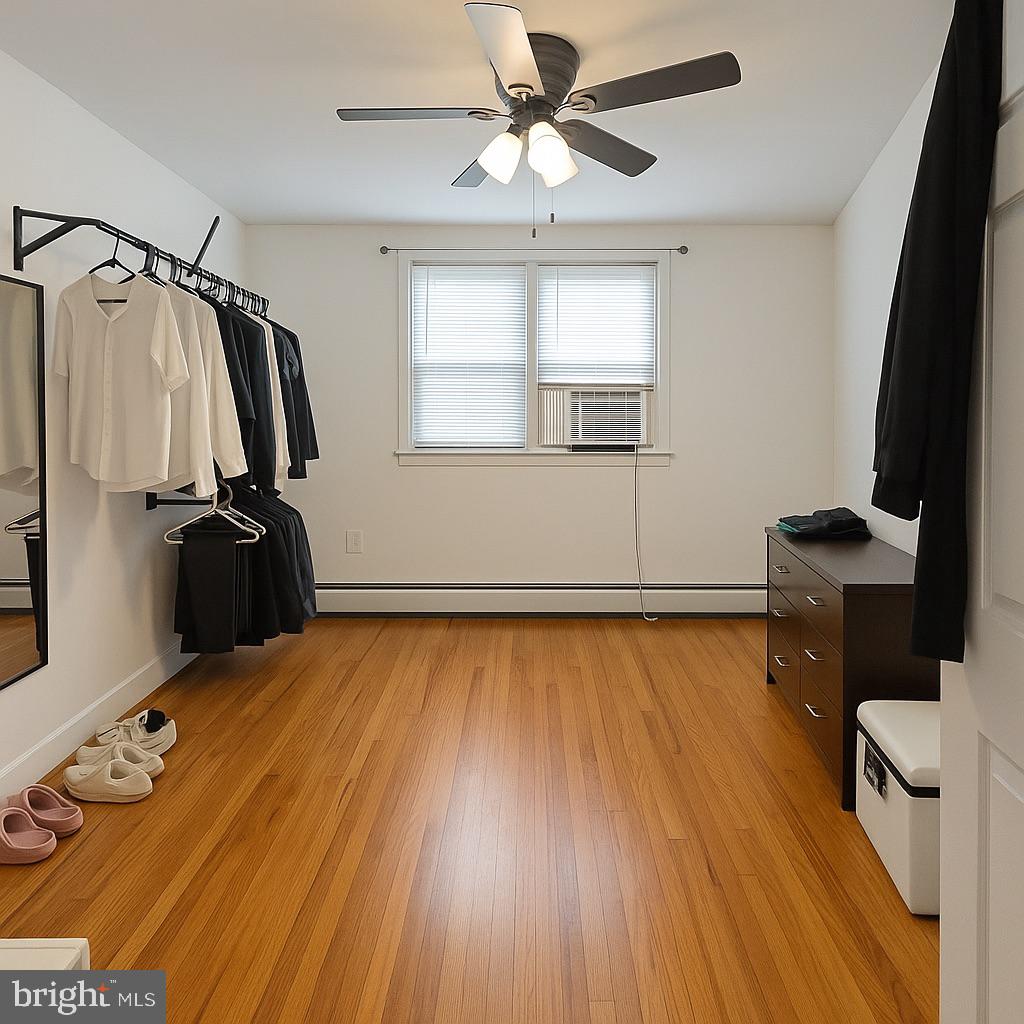 LAWNCREST - Residential Income