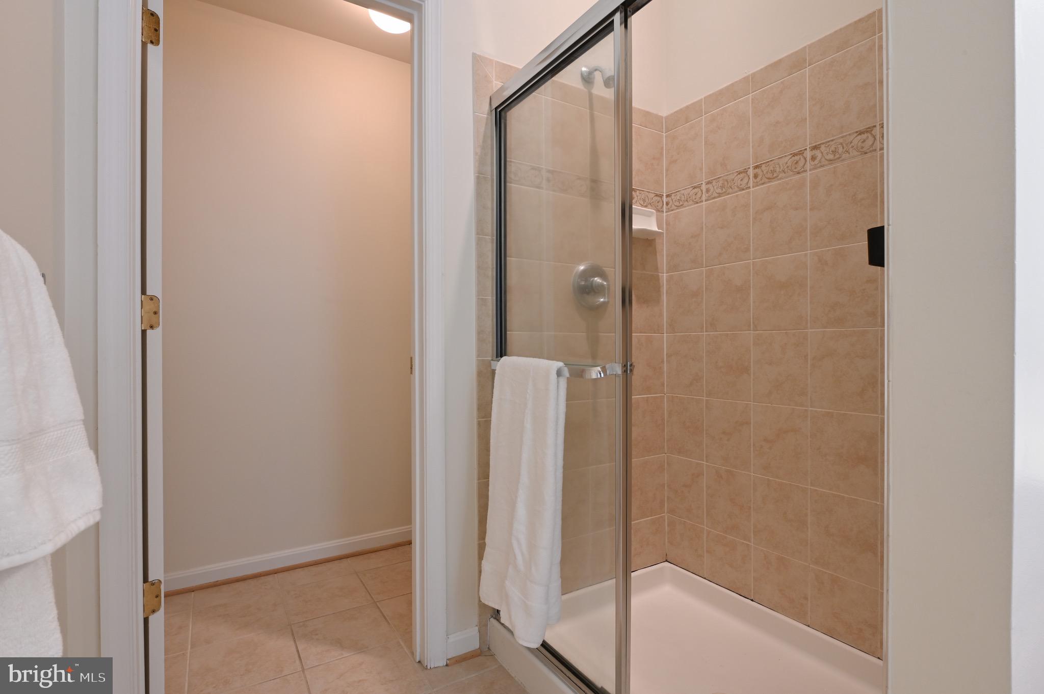 PINEY ORCHARD - Residential