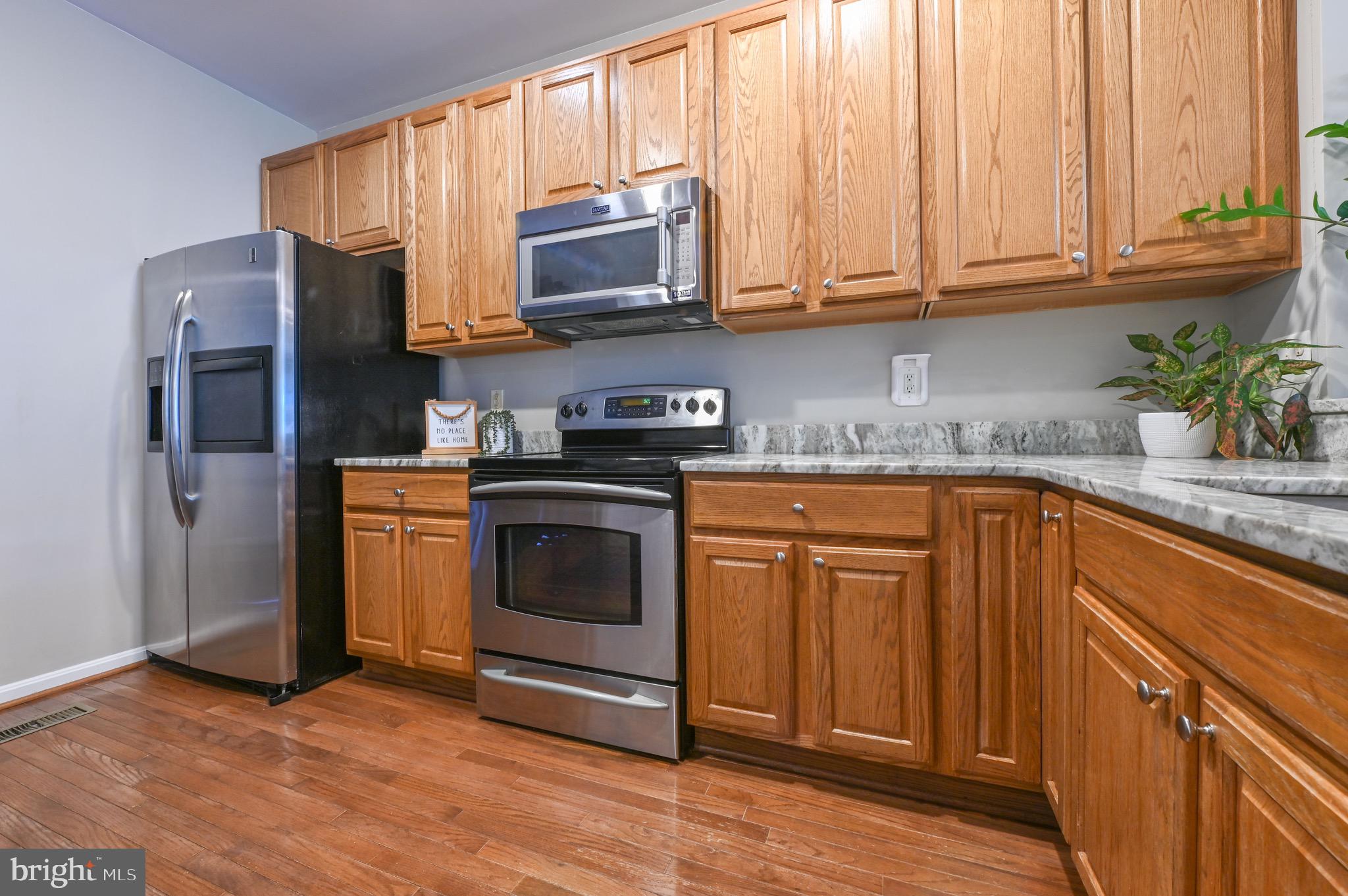 PINEY ORCHARD - Residential