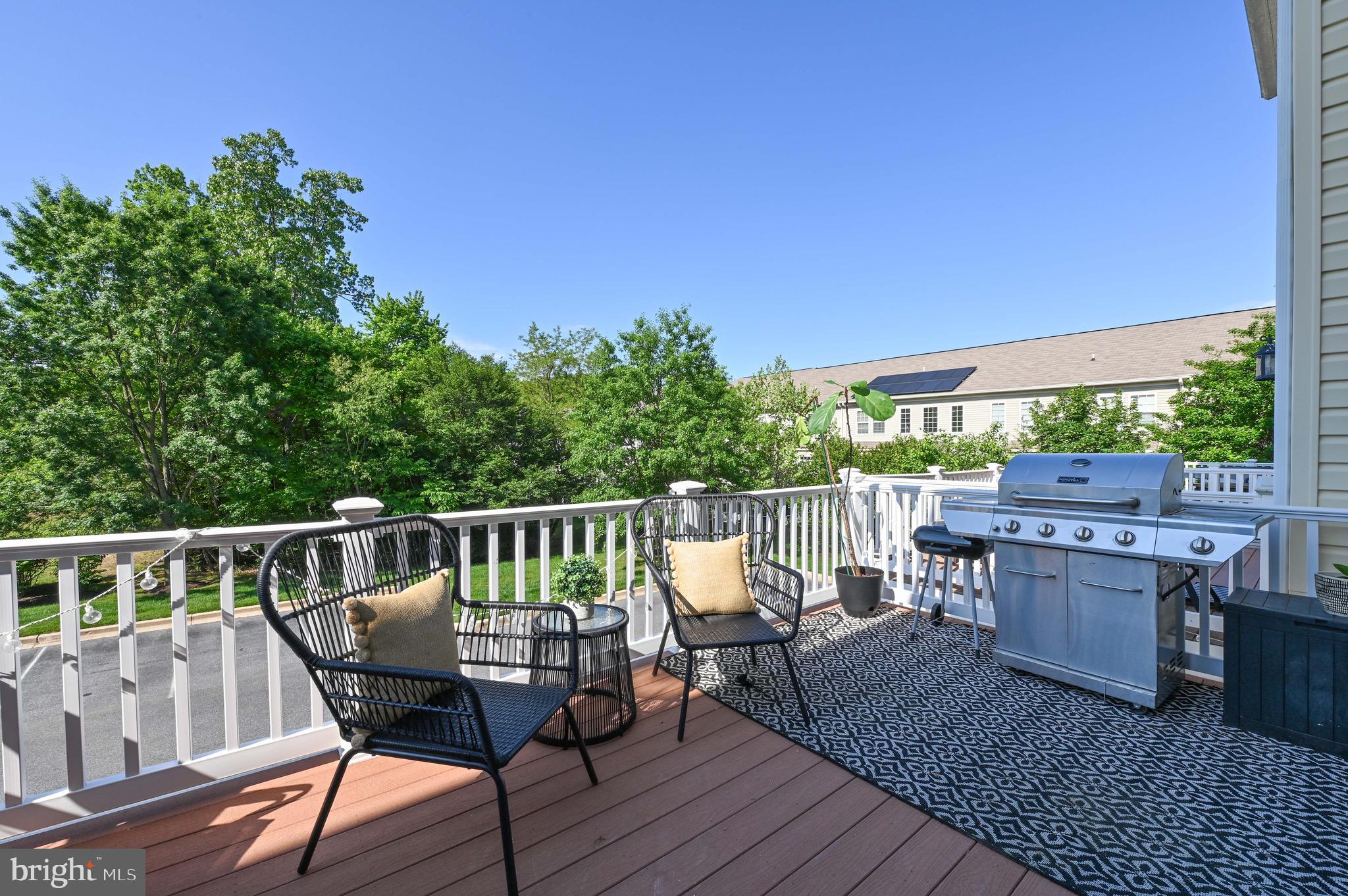 PINEY ORCHARD - Residential