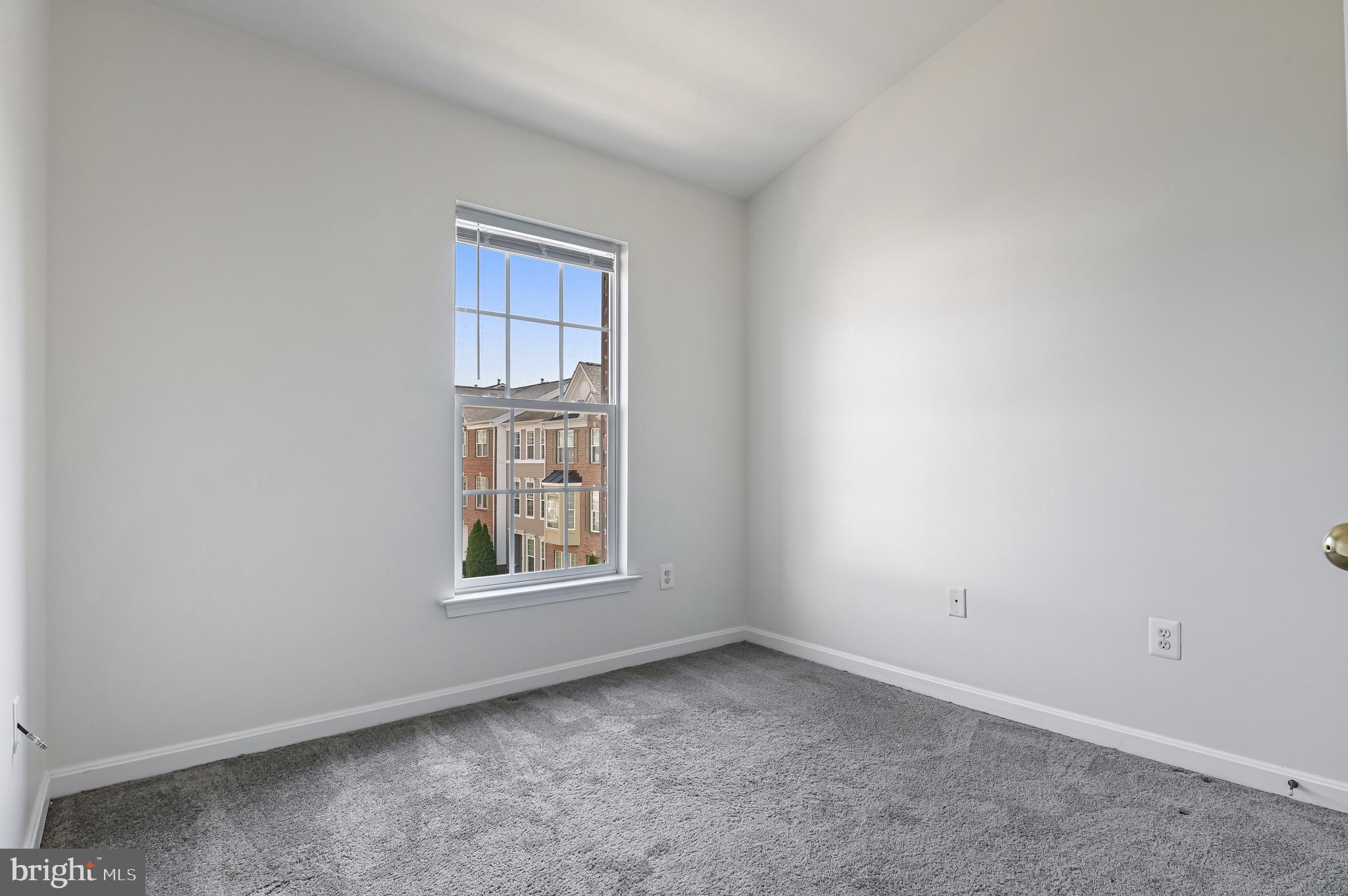 PINEY ORCHARD - Residential