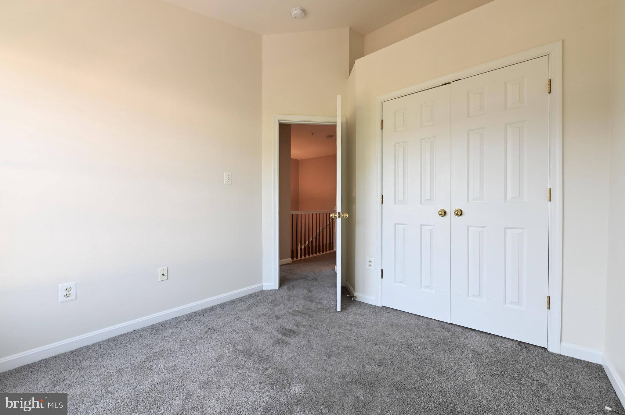 PINEY ORCHARD - Residential