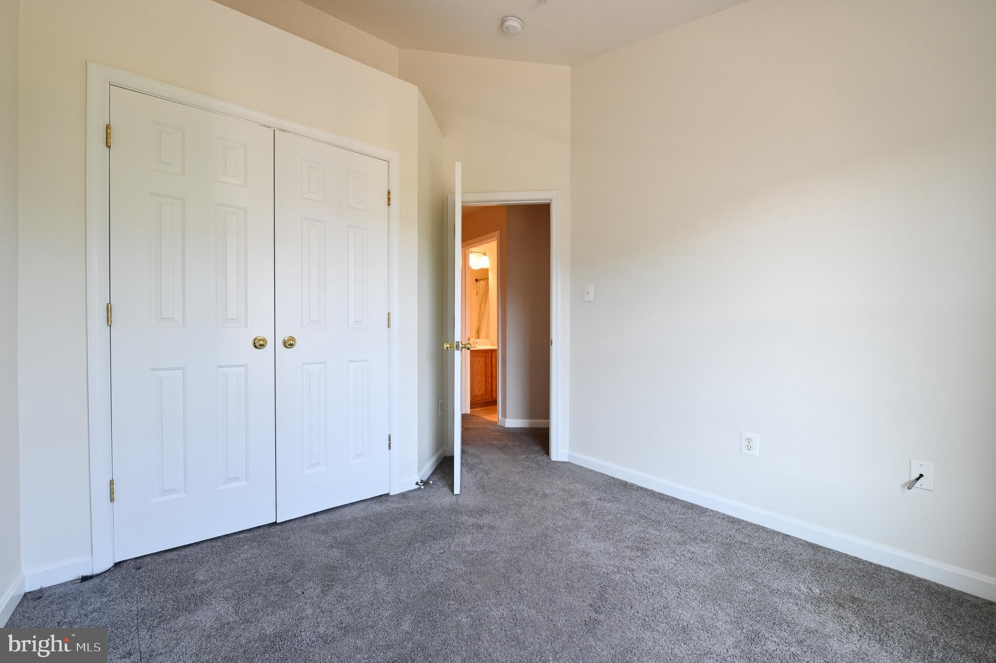 PINEY ORCHARD - Residential