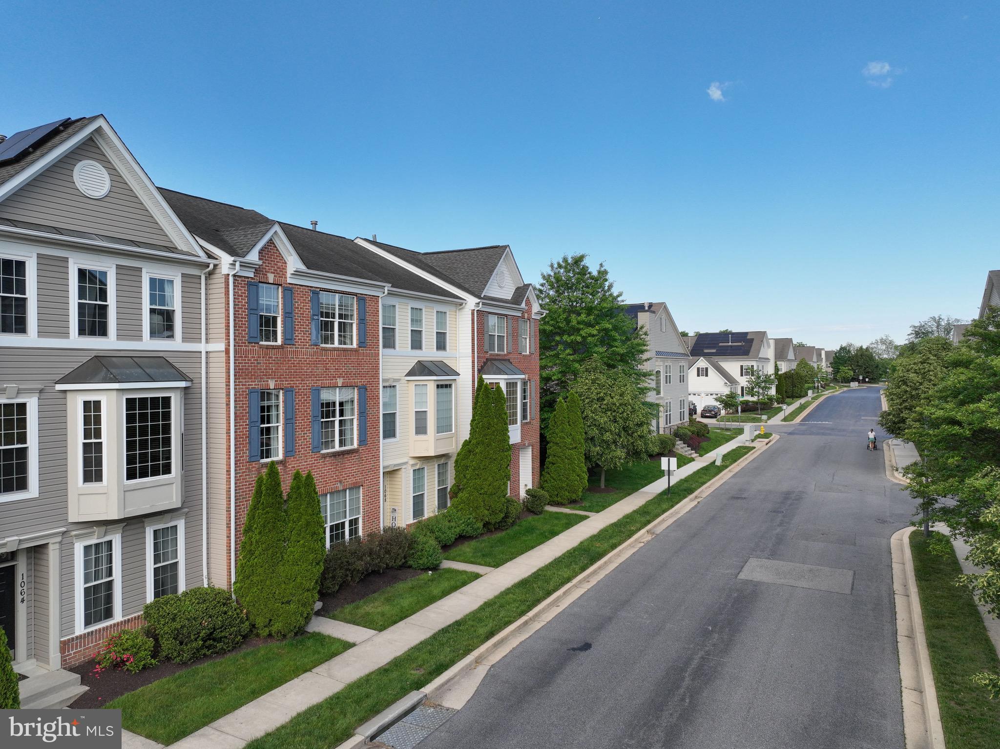 PINEY ORCHARD - Residential