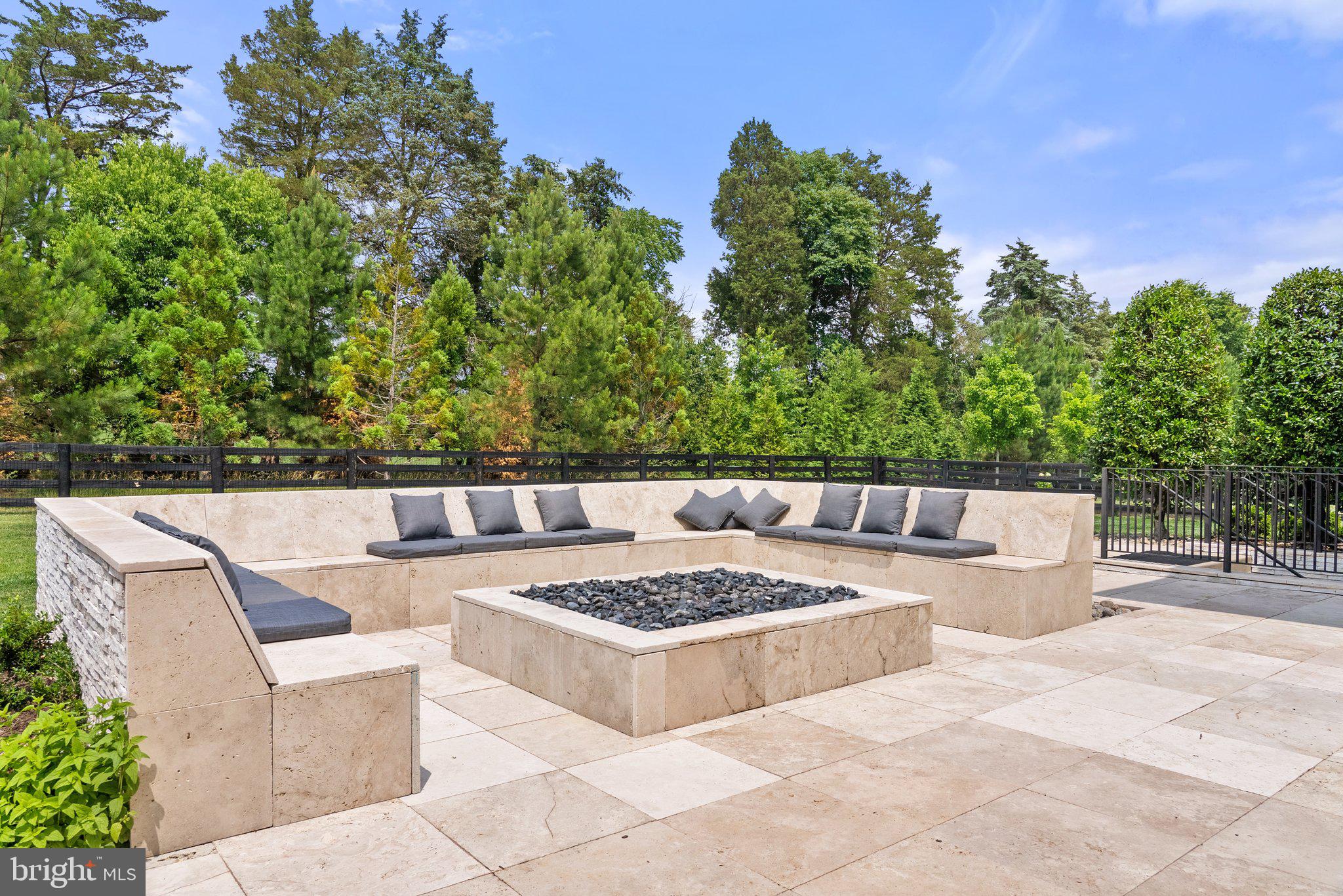 WILLOWSFORD AT THE GRANGE - Residential