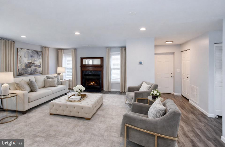 CIPRIANO SPRINGS - Residential Lease