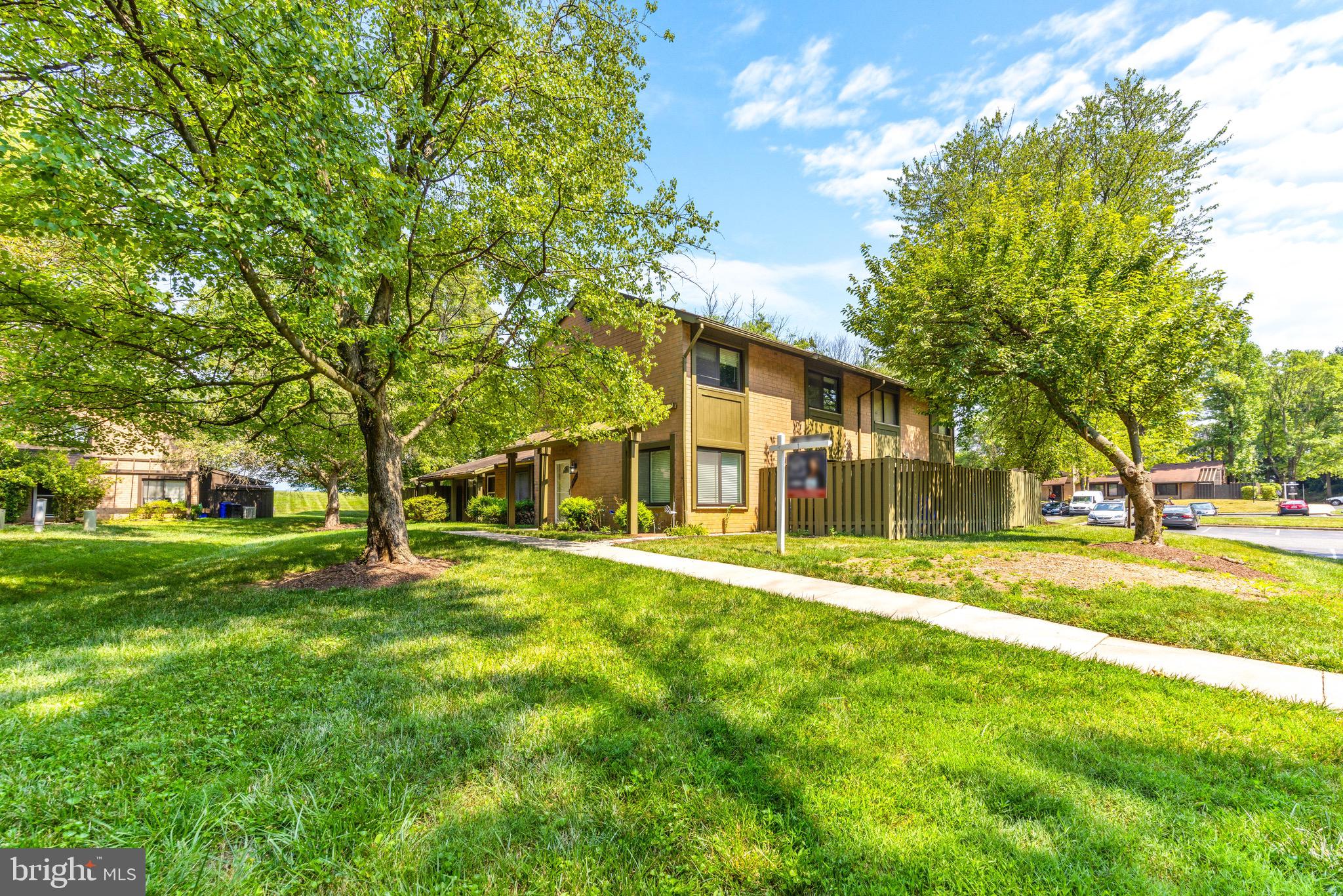 OAKLAND MILLS - Residential