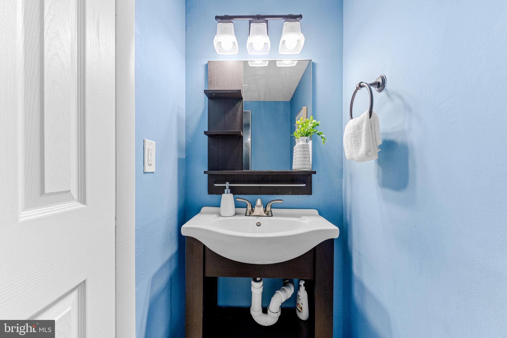 OAKLAND MILLS - Residential