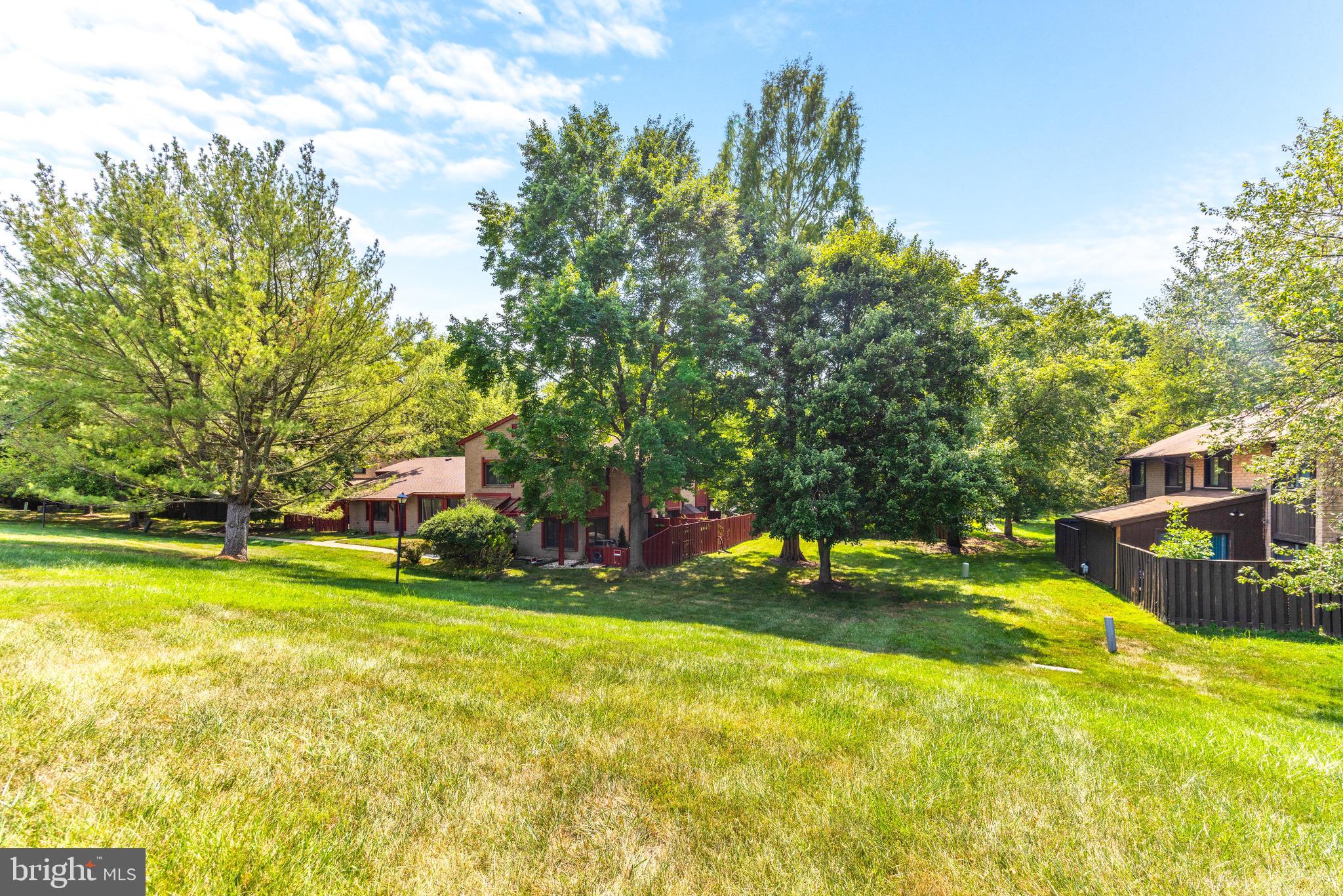 OAKLAND MILLS - Residential