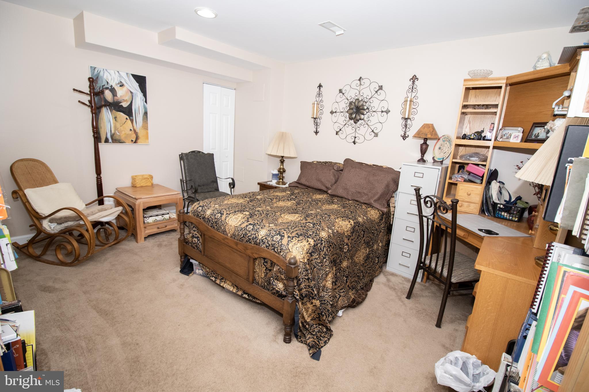 SOUTH RIDING - Residential