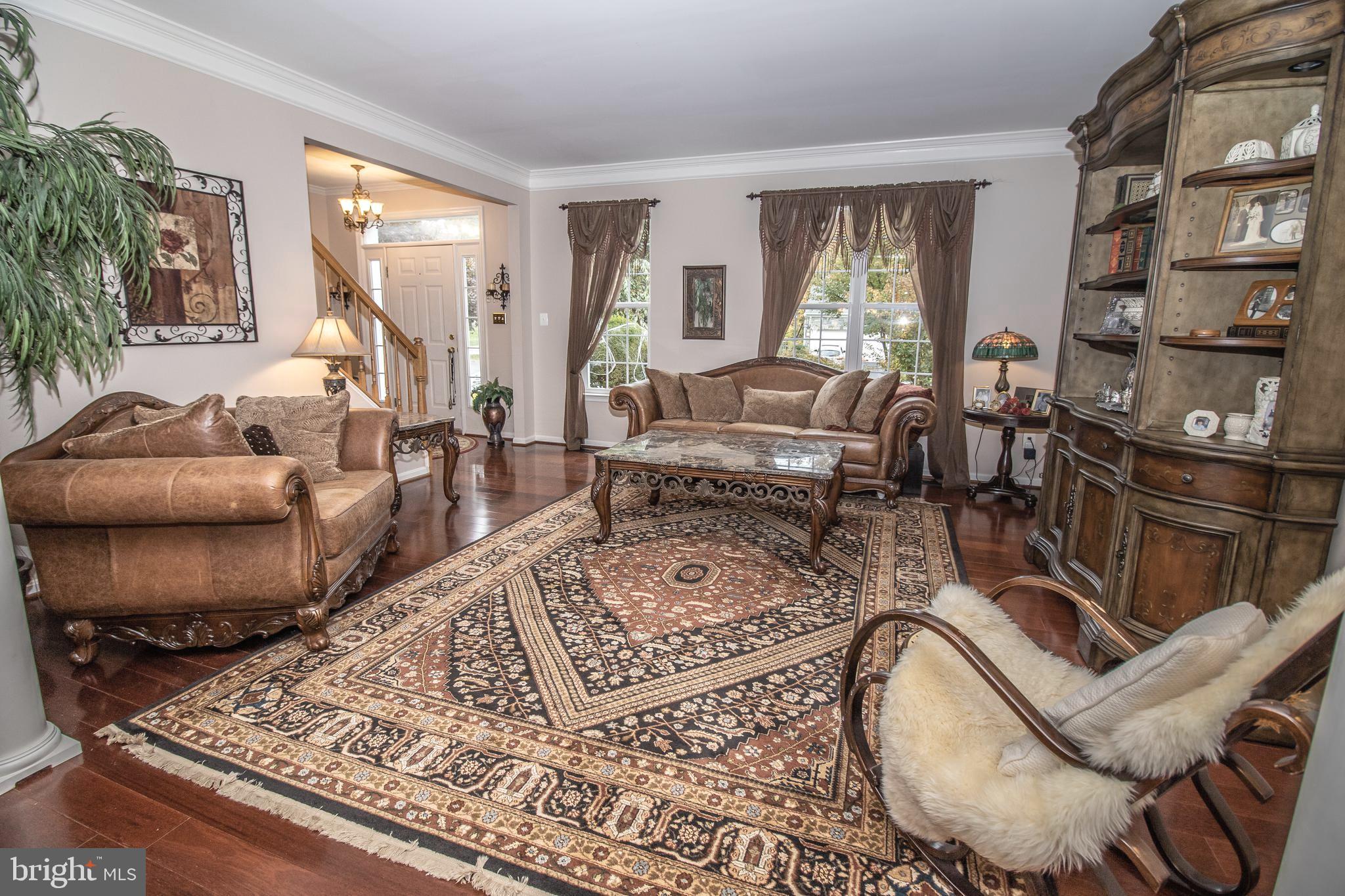 SOUTH RIDING - Residential