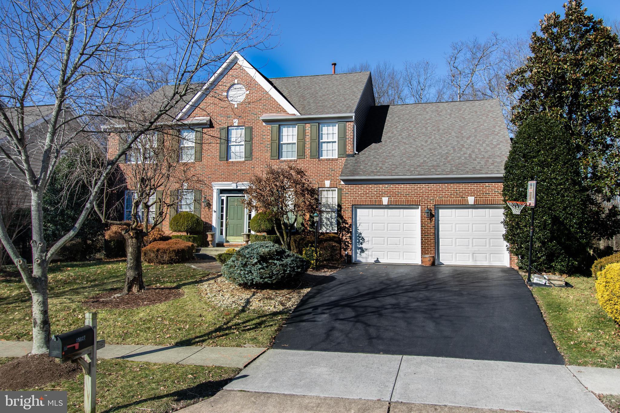 SOUTH RIDING - Residential