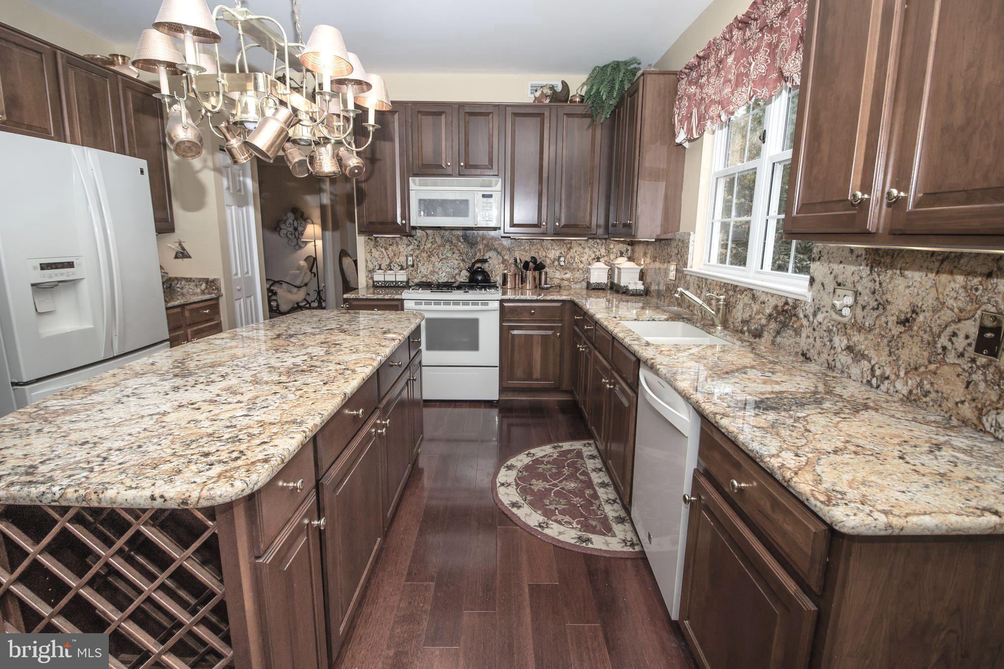 SOUTH RIDING - Residential