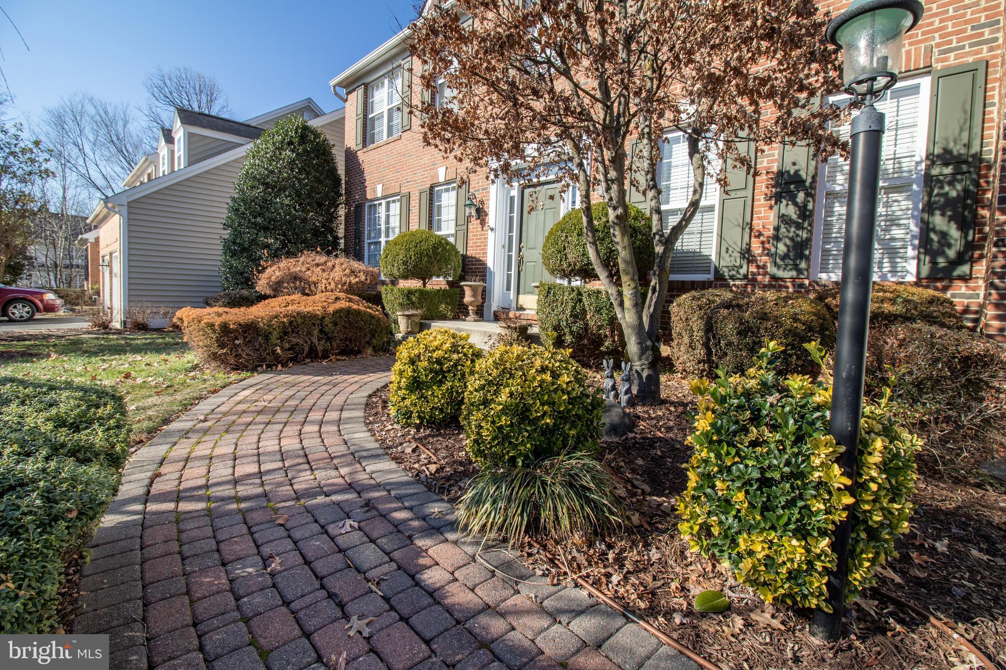SOUTH RIDING - Residential
