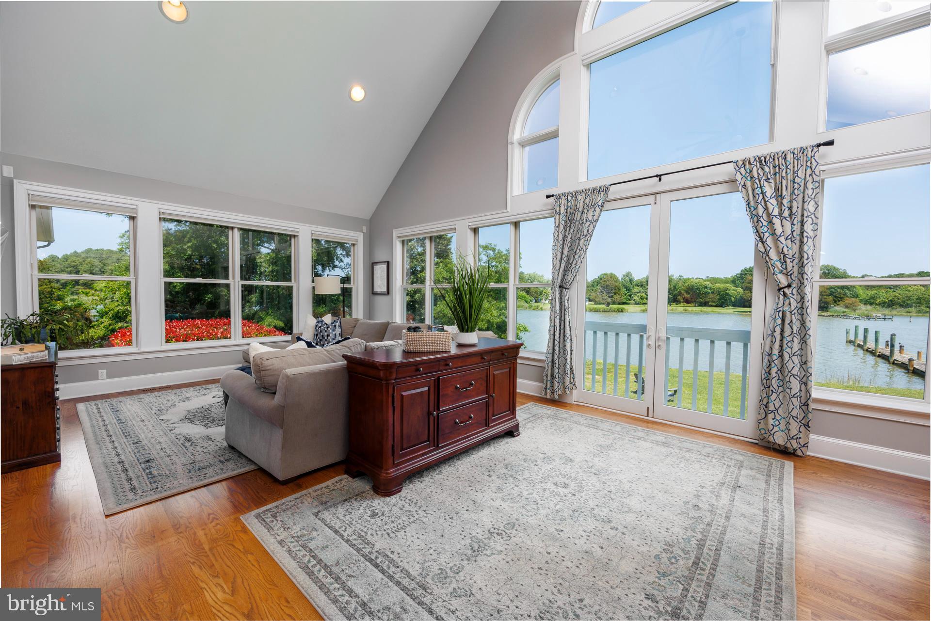 SECOND WIND - Residential