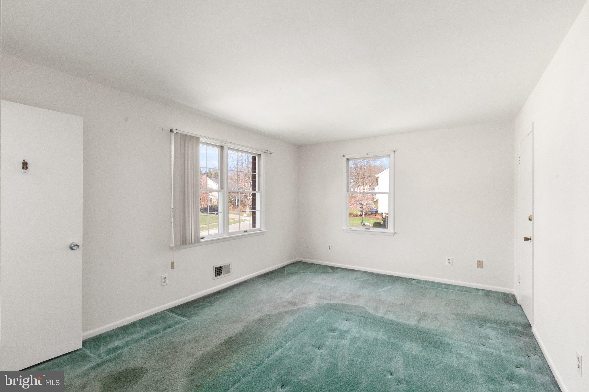 SEMINARY RIDGE - Residential