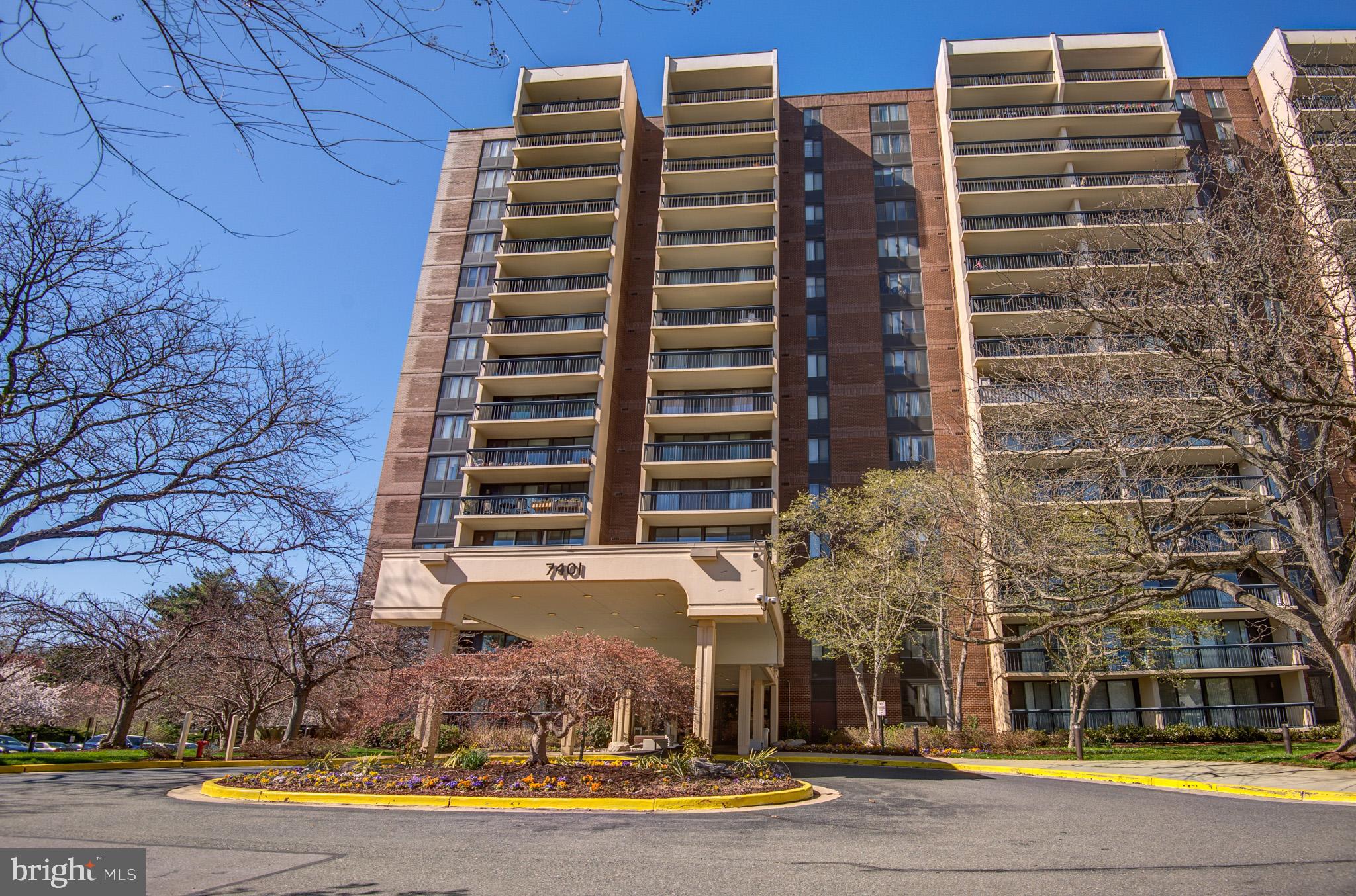 CHELSEA TOWERS - Residential