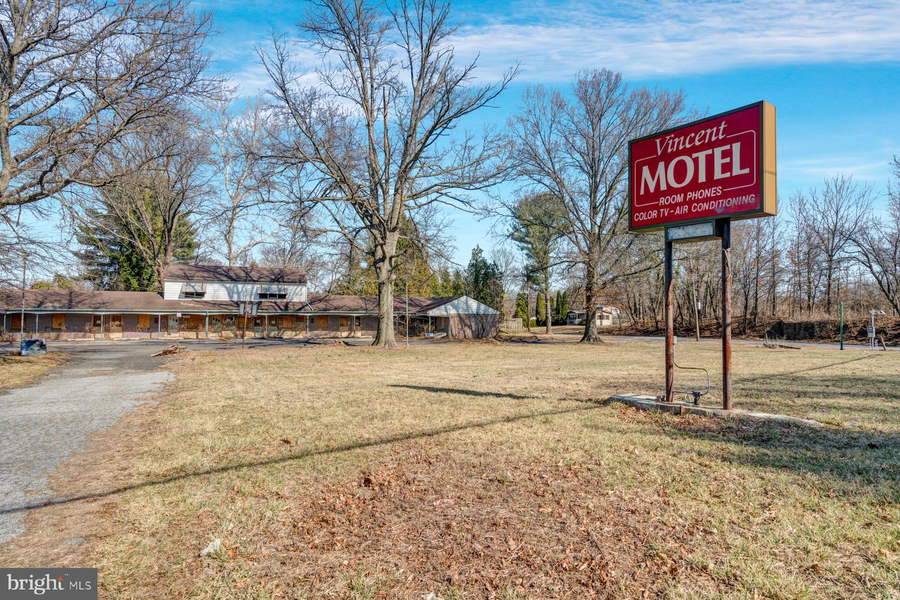 3585 SCHUYLKILL ROAD