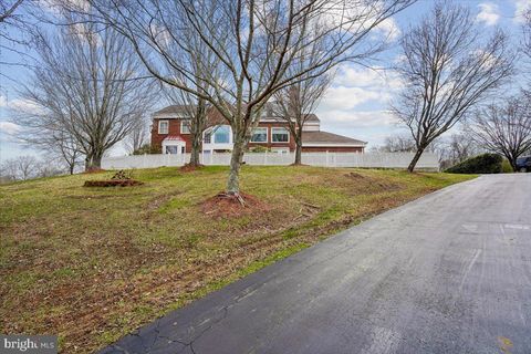 5 MAIDENS BOWER COURT POTOMAC MD 20854